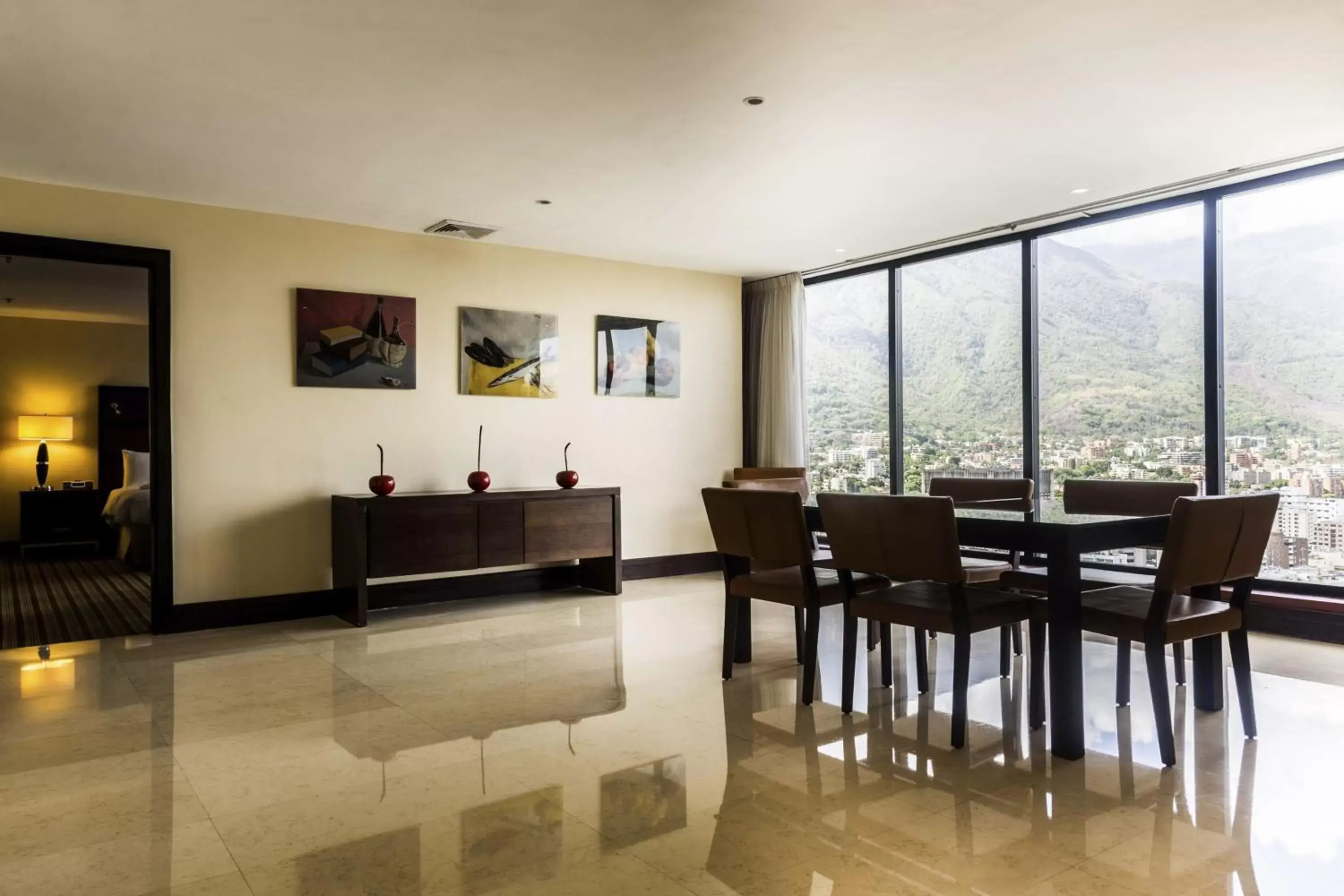Photo of the whole room in Renaissance Caracas La Castellana Hotel