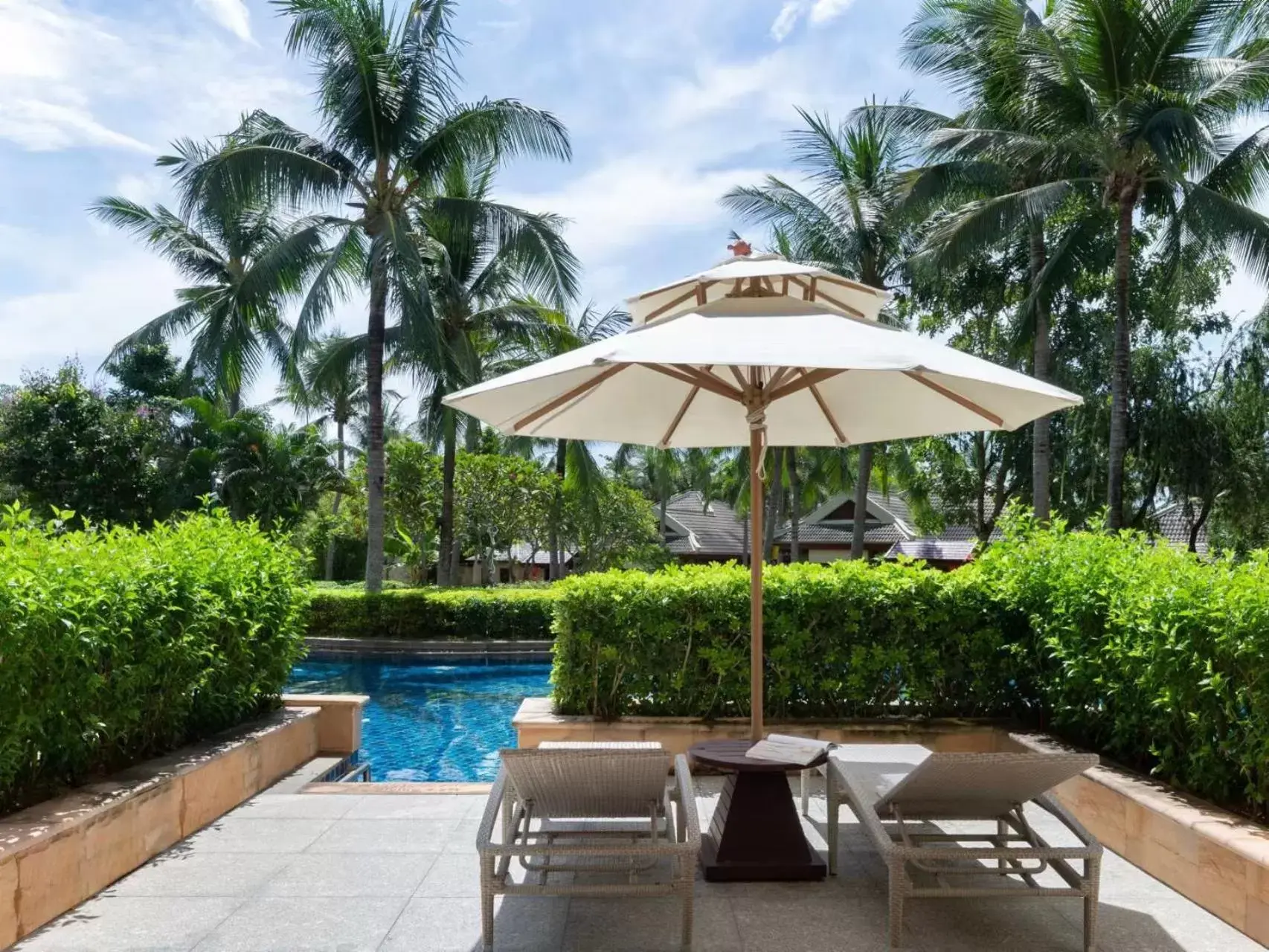 Garden view, Swimming Pool in The Ritz-Carlton Sanya, Yalong Bay