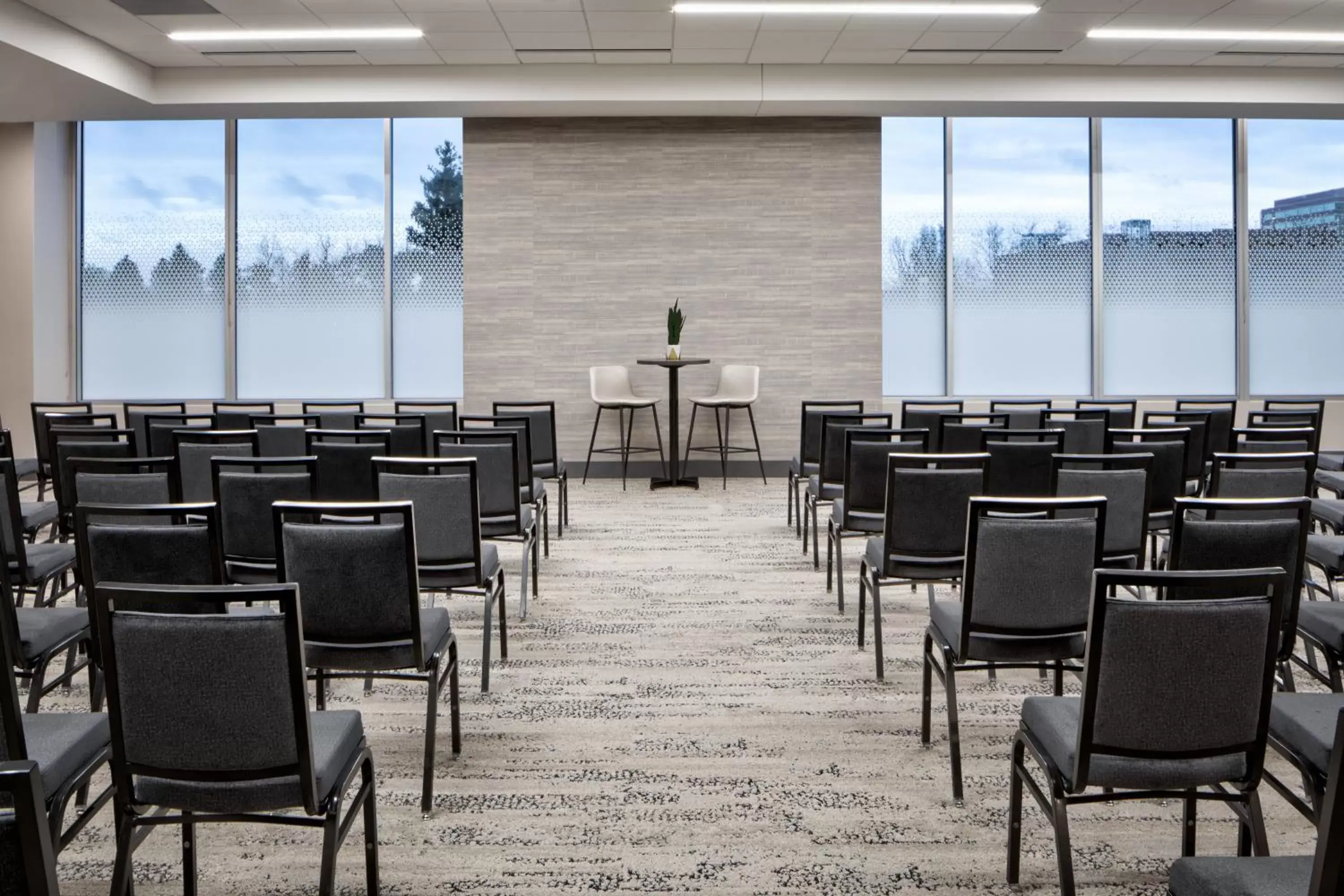 Meeting/conference room in Hyatt House Denver Aurora