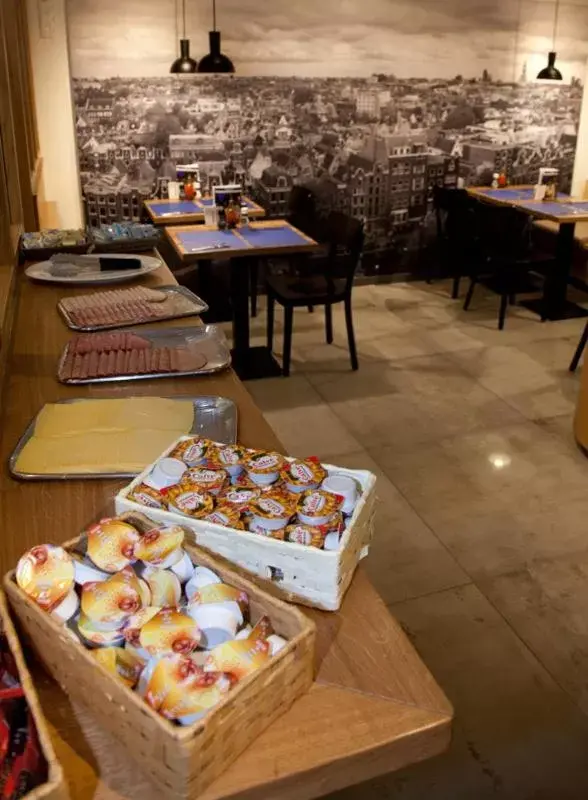 Buffet breakfast, Restaurant/Places to Eat in Hotel Torenzicht