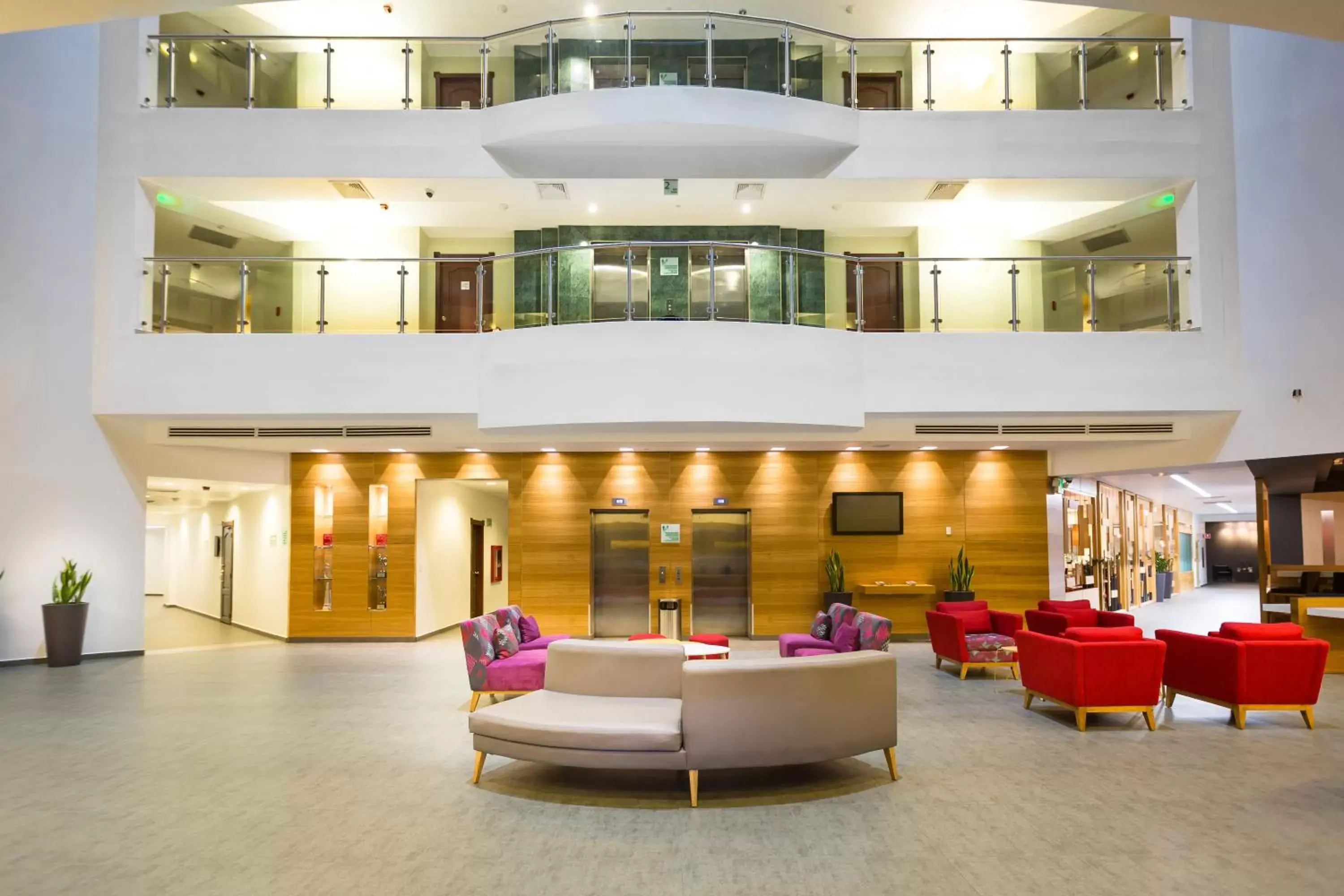 Property building in Holiday Inn San Salvador by IHG Property building in Holiday Inn San Salvador by IHG