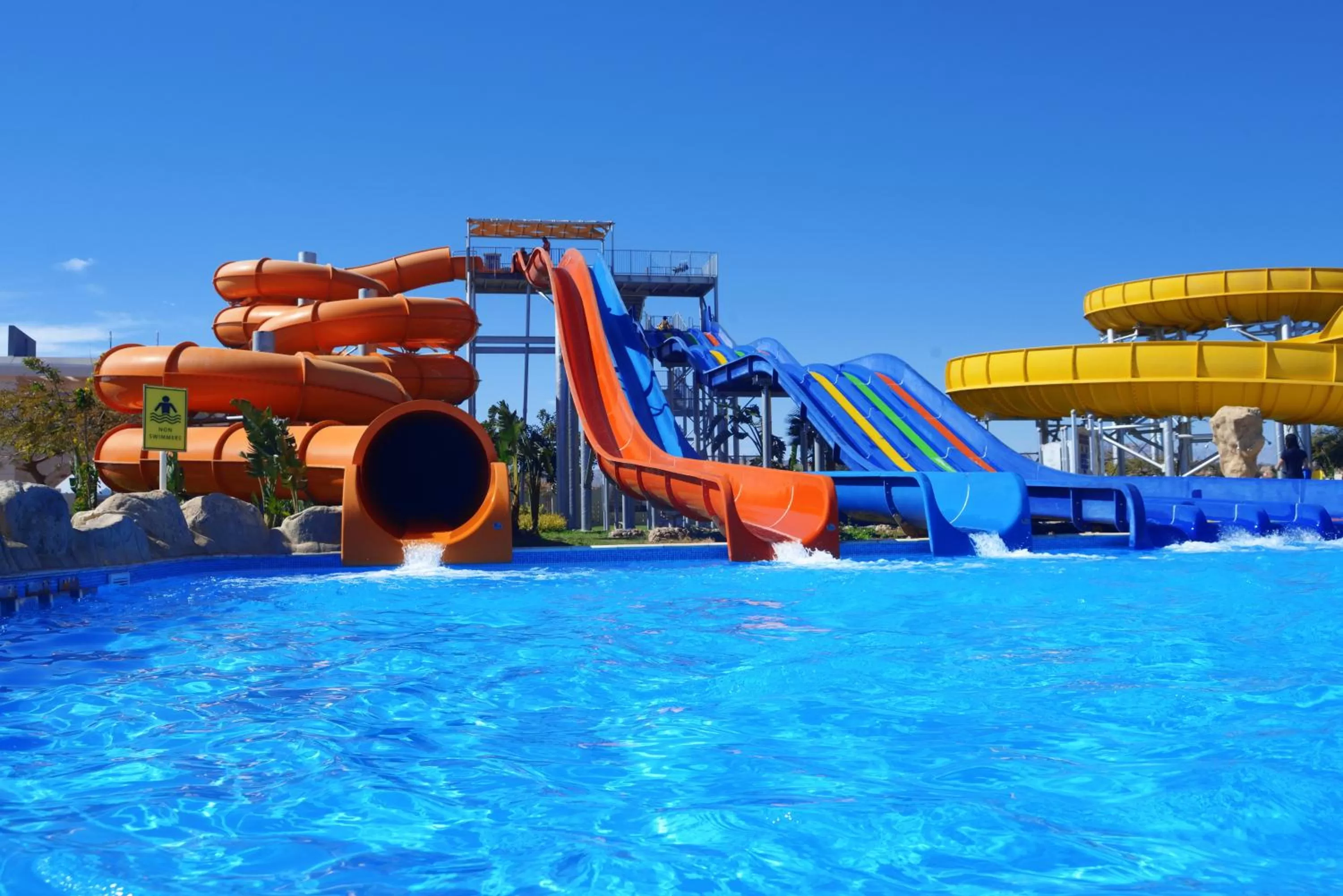 Aqua park in Pickalbatros Royal Moderna Sharm "Aqua Park"- All inclusive