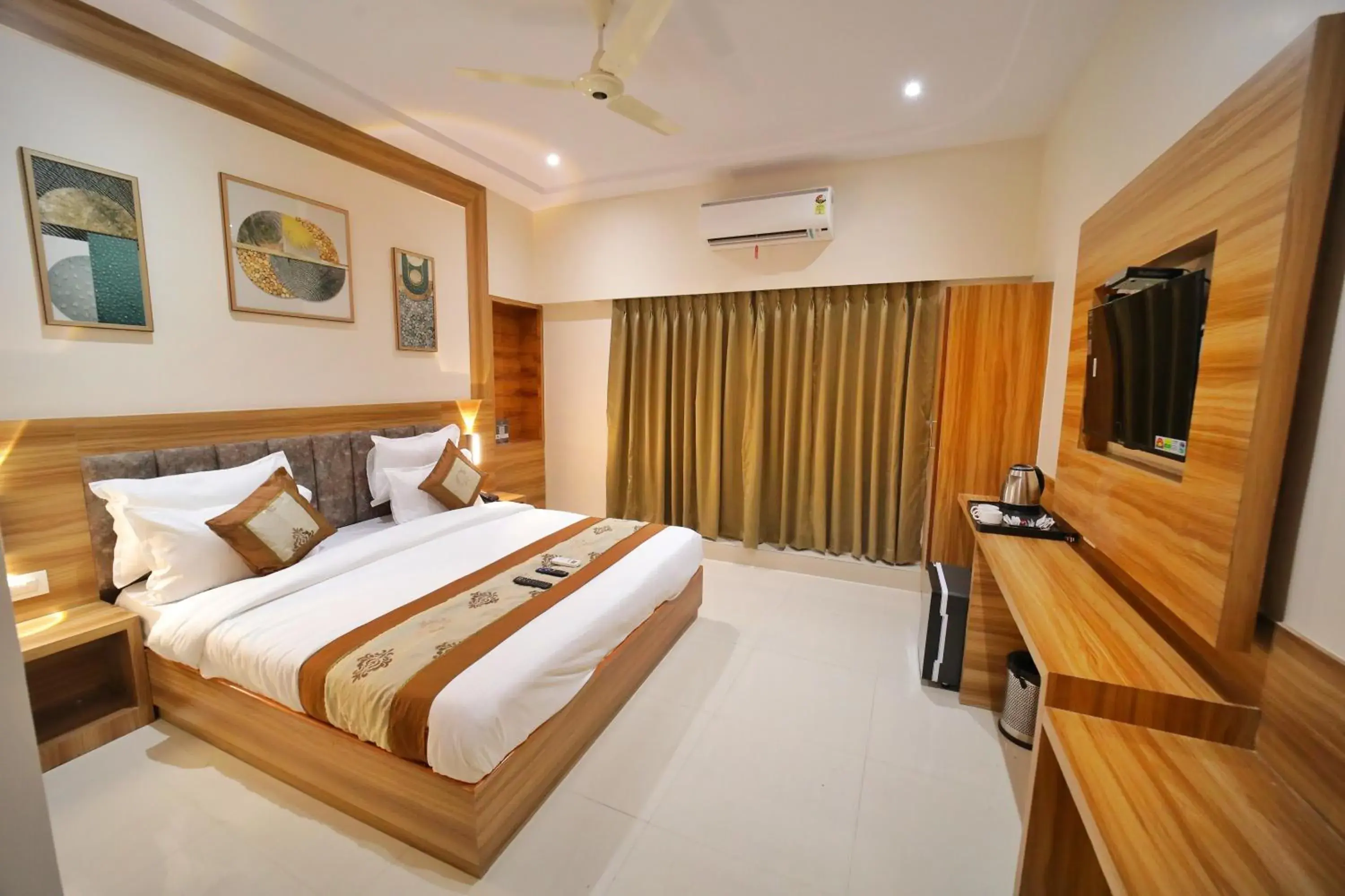 Bed in HOTEL ALFA EXECUTIVE Bed in HOTEL ALFA EXECUTIVE