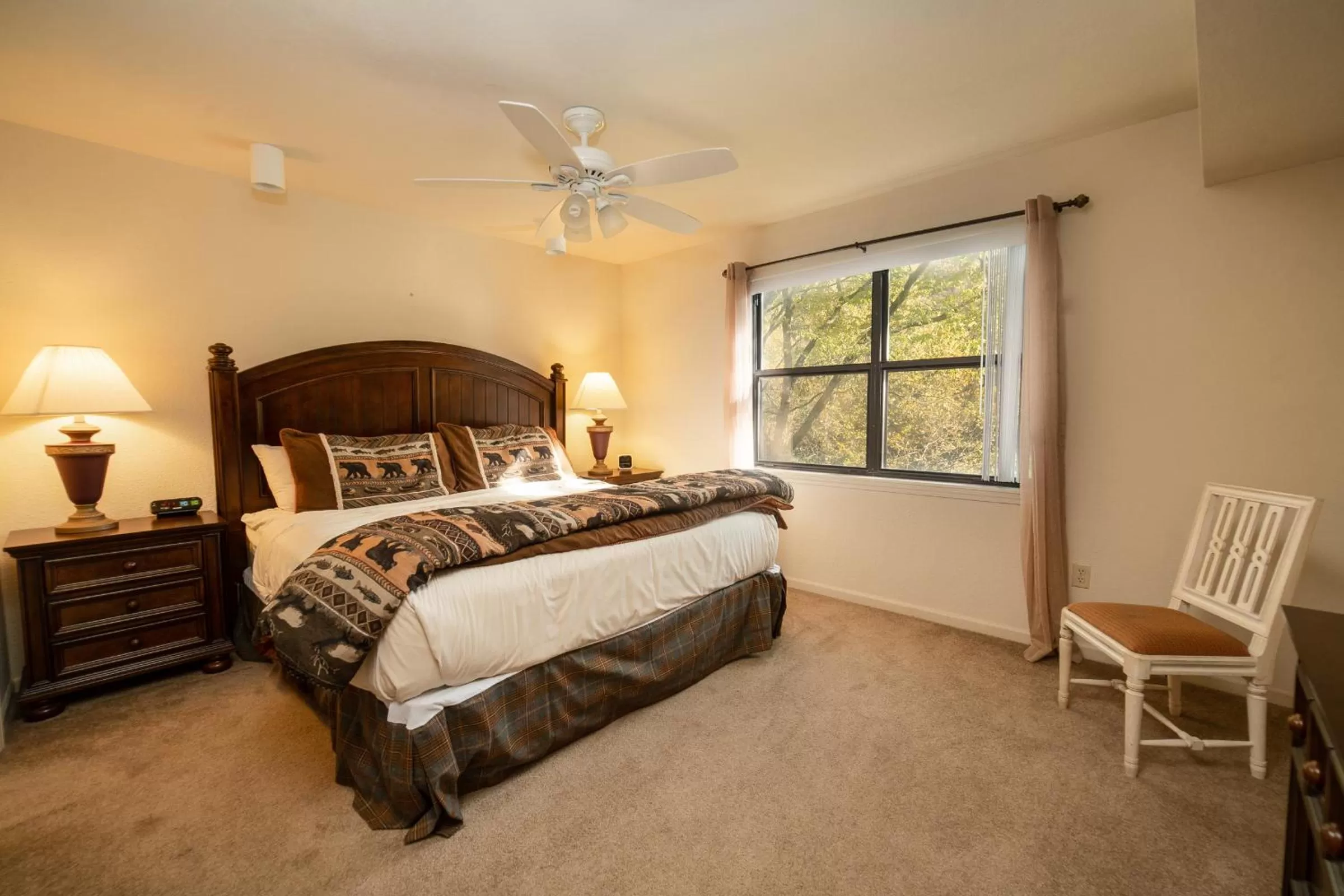 Bed in Pointe Royale Golf Resort