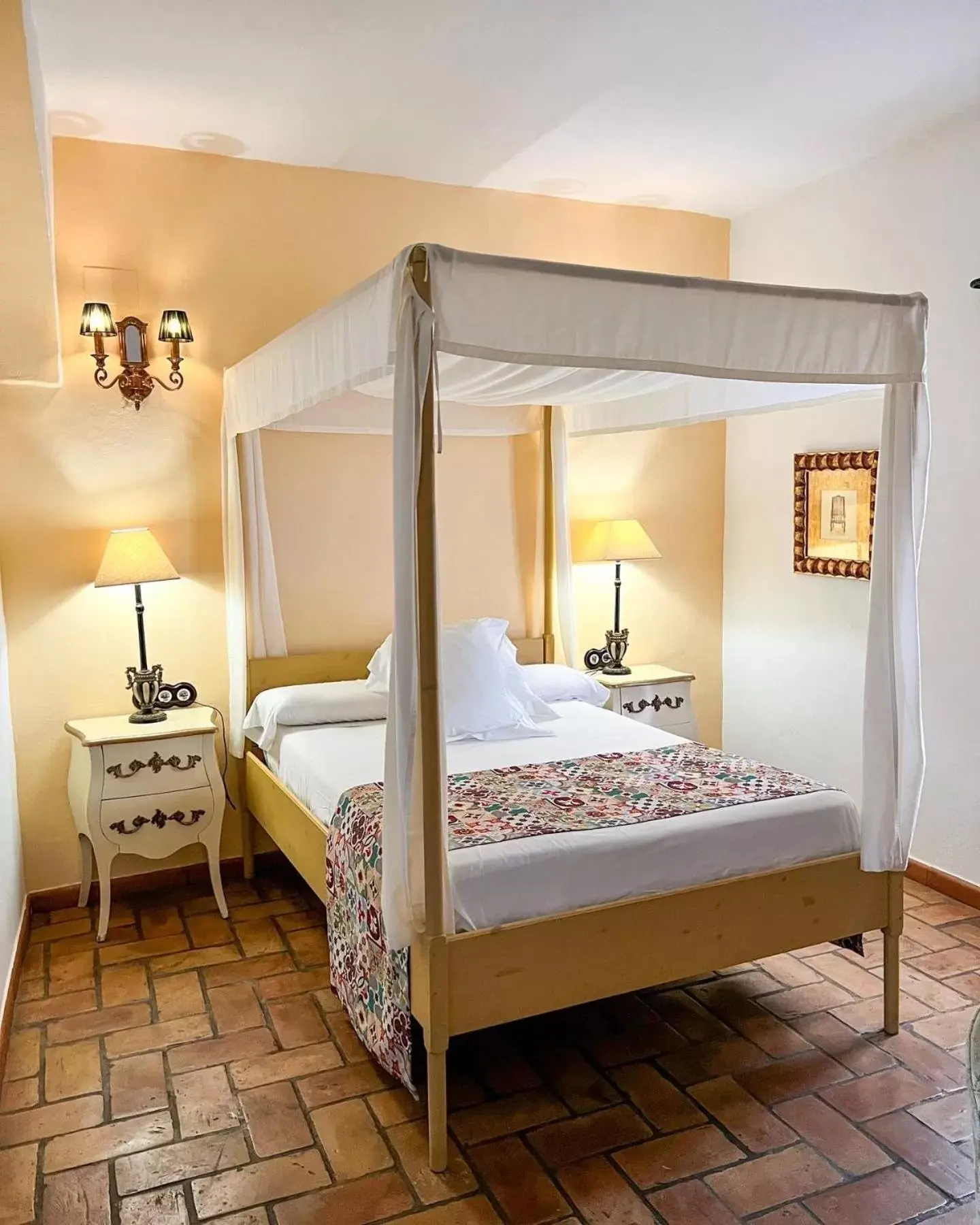 Bed in Hotel Servilia