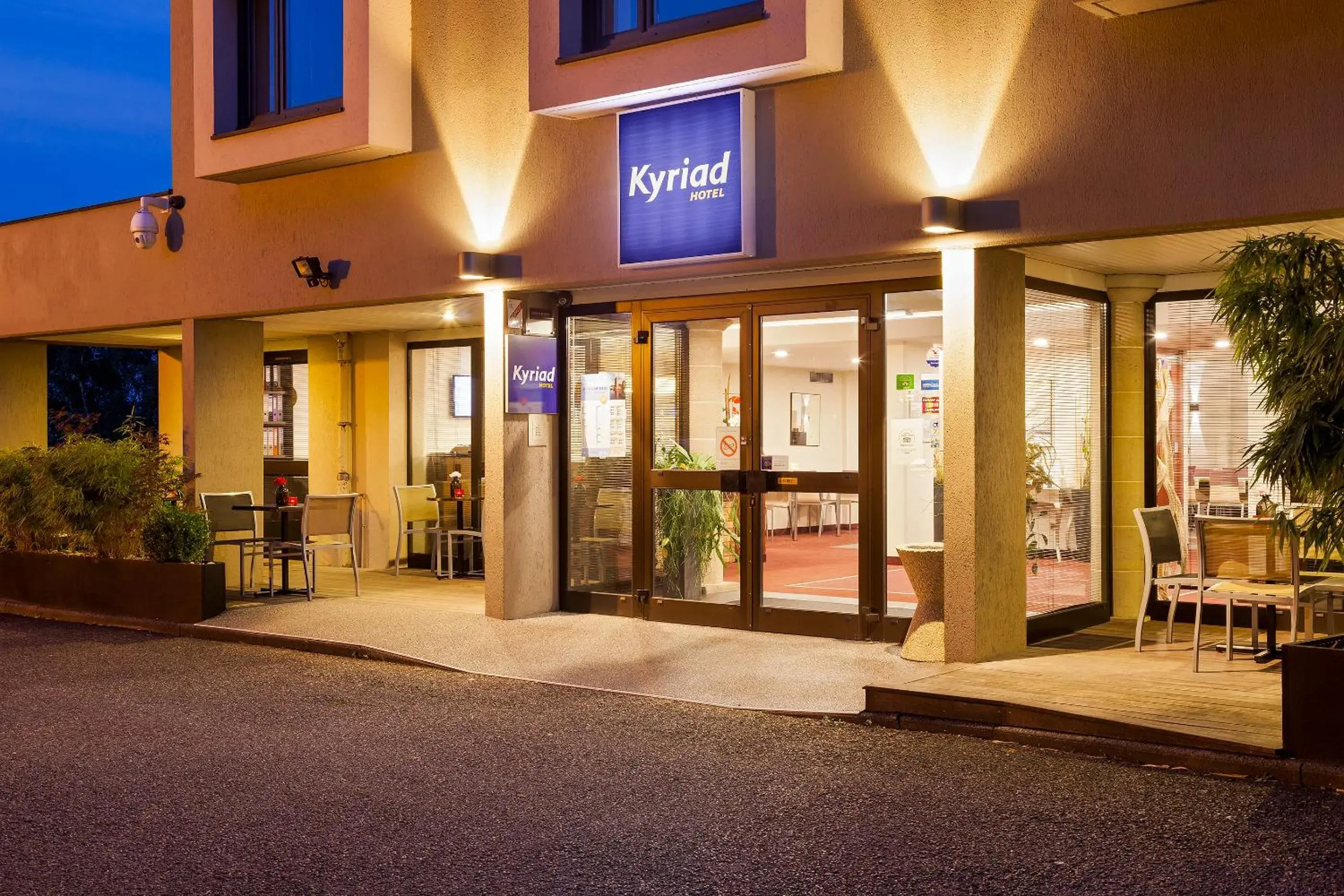 Facade/Entrance in Kyriad Hotel Strasbourg Lingolsheim