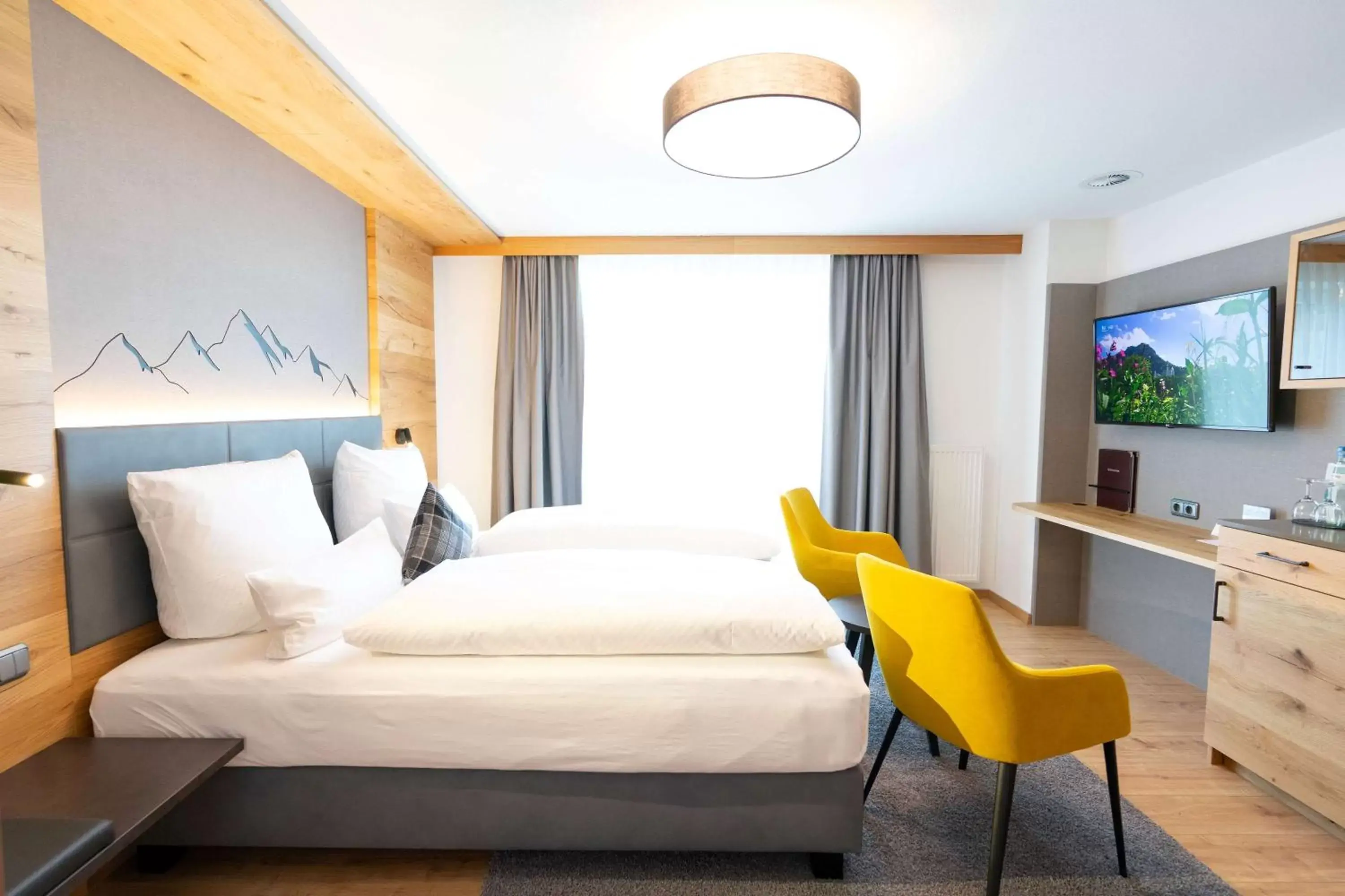 Bedroom, Bed in Best Western Plus Hotel Alpenhof