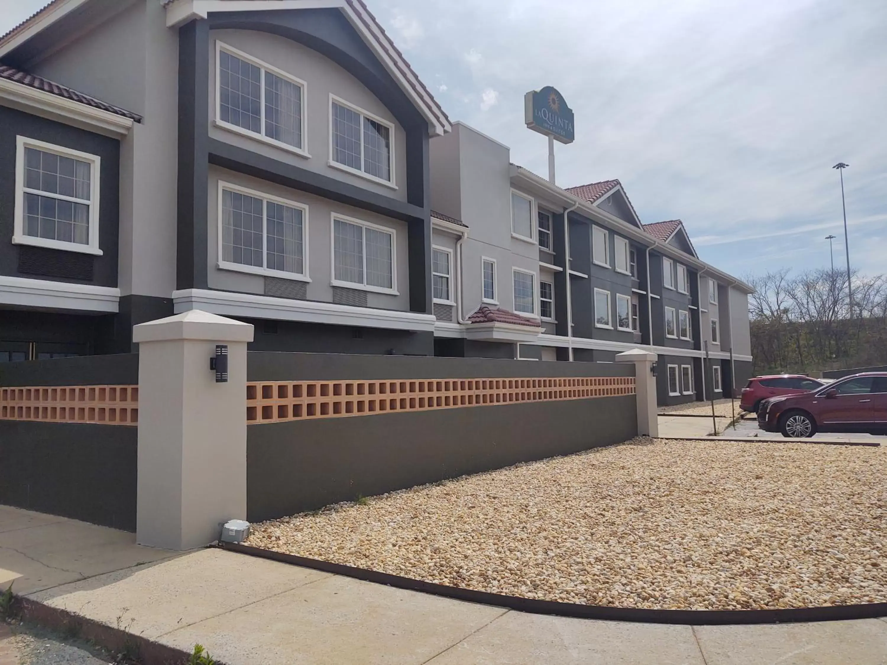 Property building in La Quinta by Wyndham Macon Property building in La Quinta by Wyndham Macon