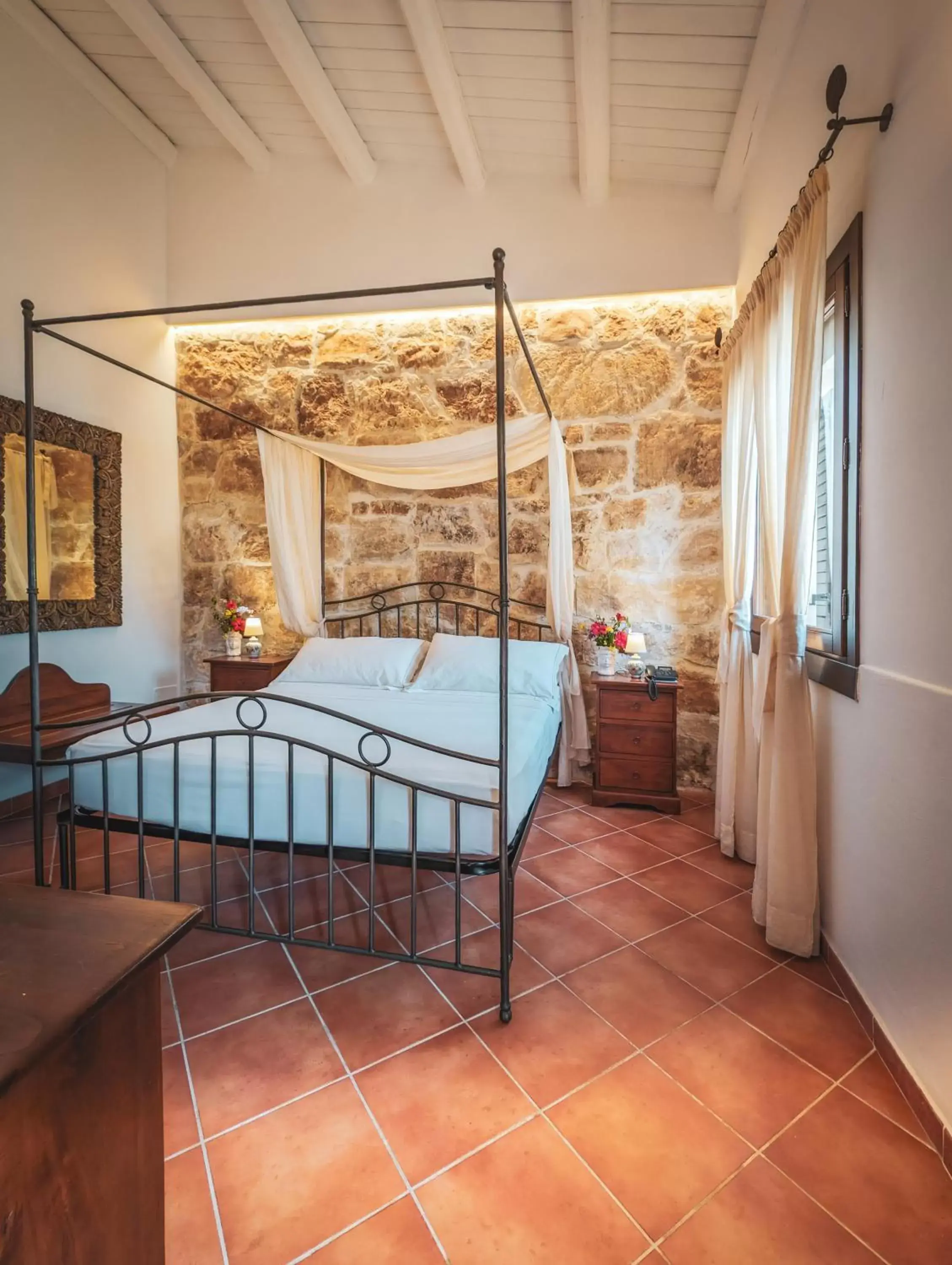 Bedroom, Bed in Hotel La Corte Del Sole