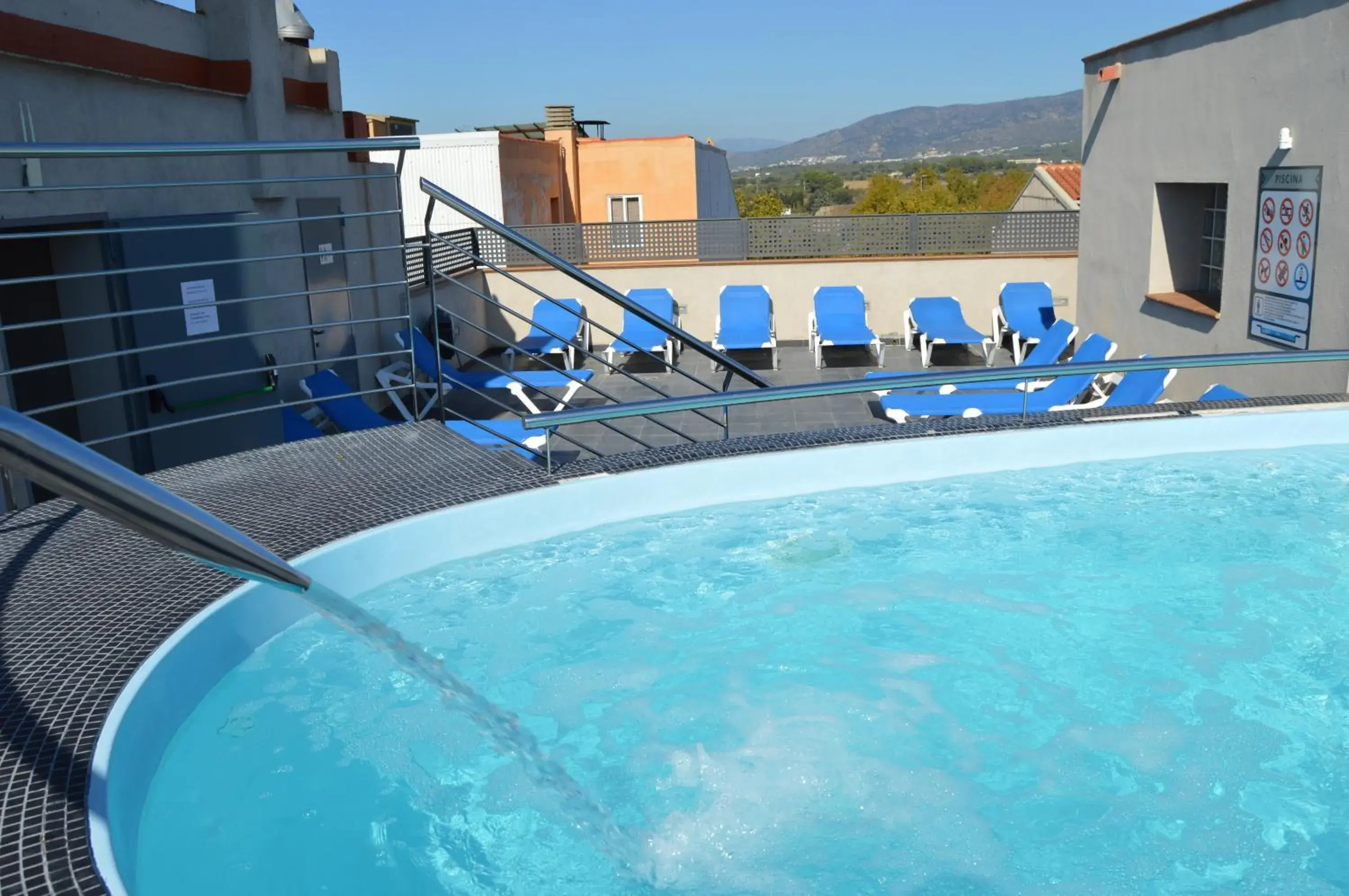 Swimming Pool in Hotel Ciutadella