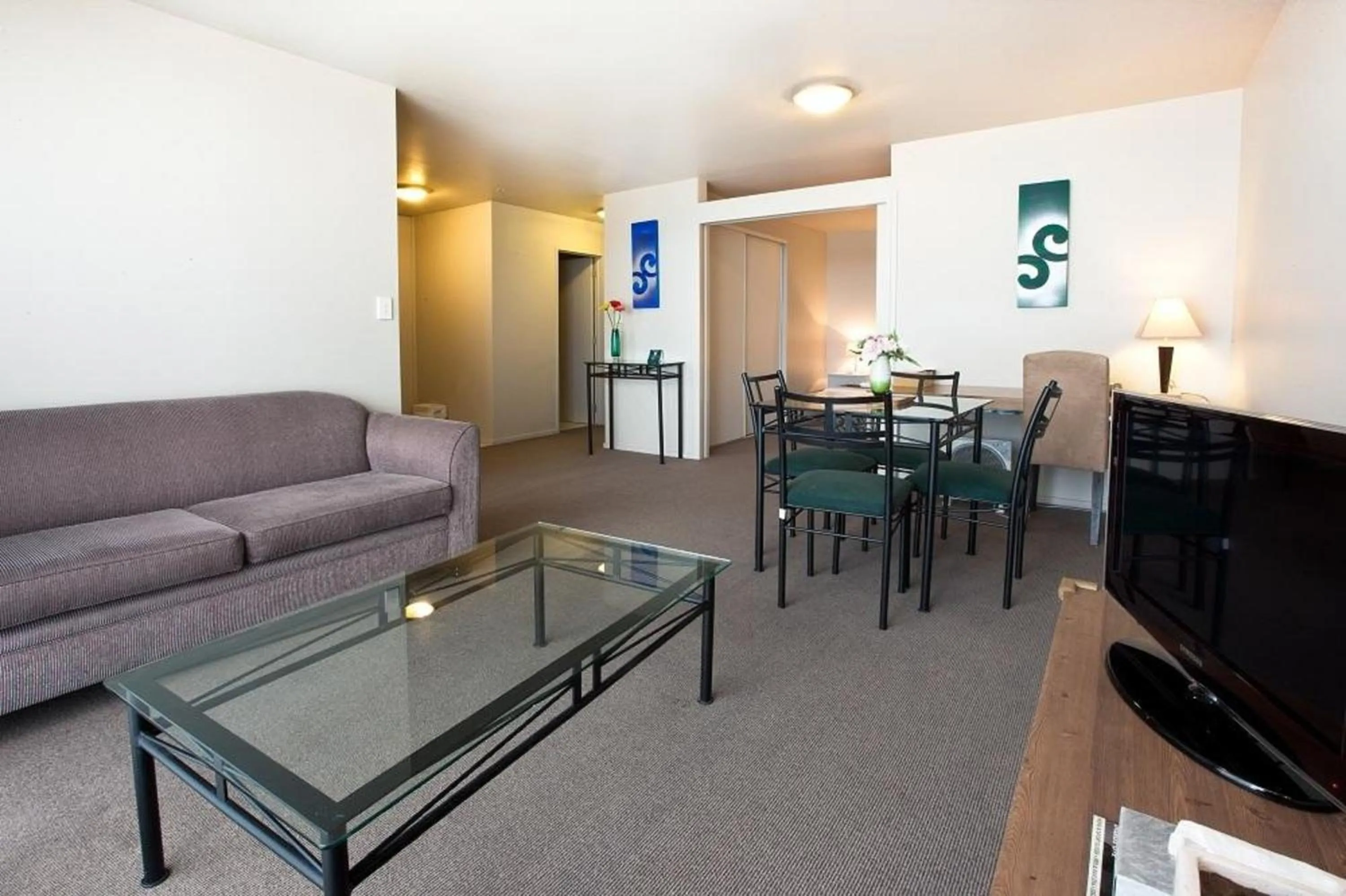 Two-Bedroom Apartment in Crown on Cintra Lane