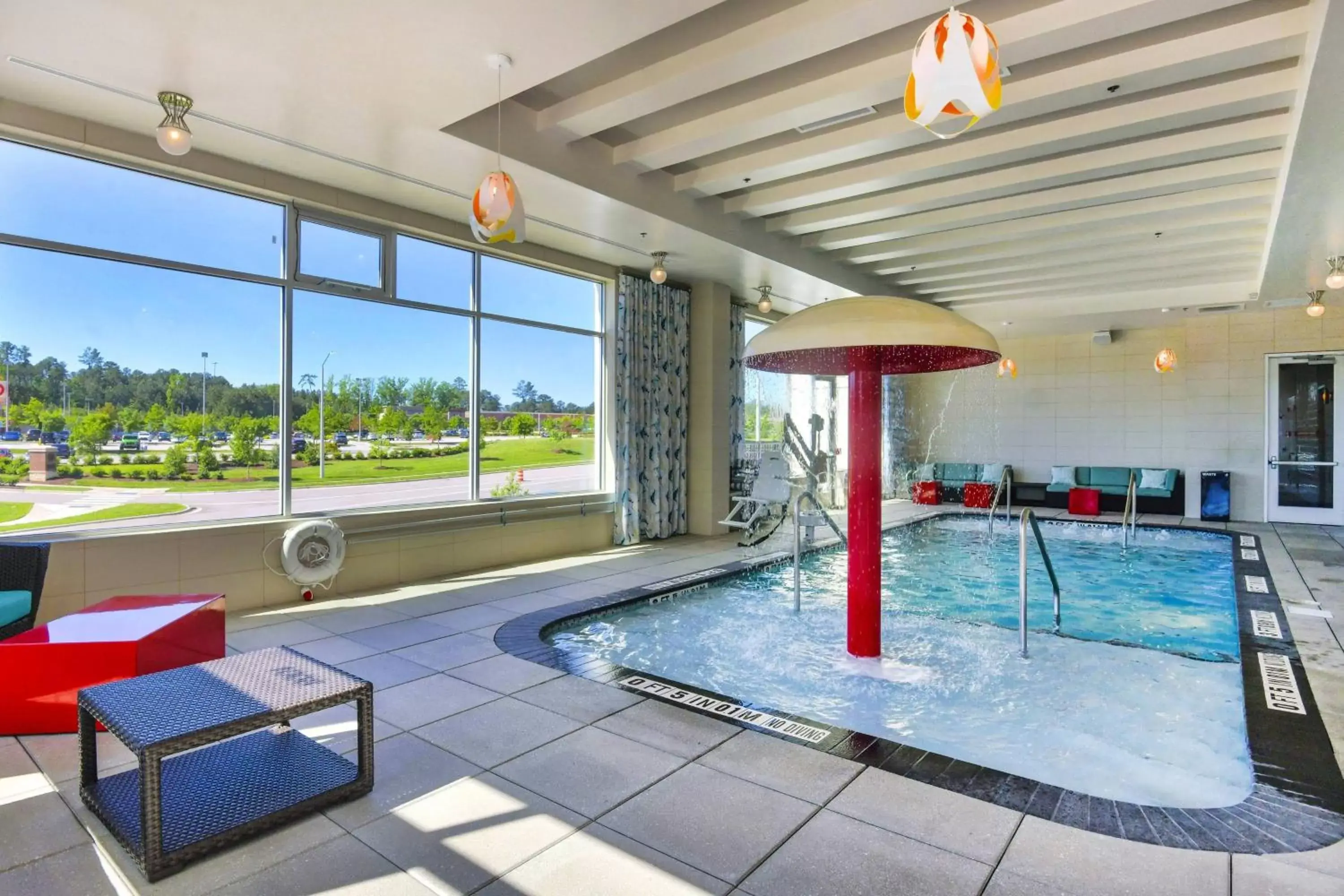 Swimming Pool in Courtyard by Marriott Raleigh Cary/Parkside Town Commons