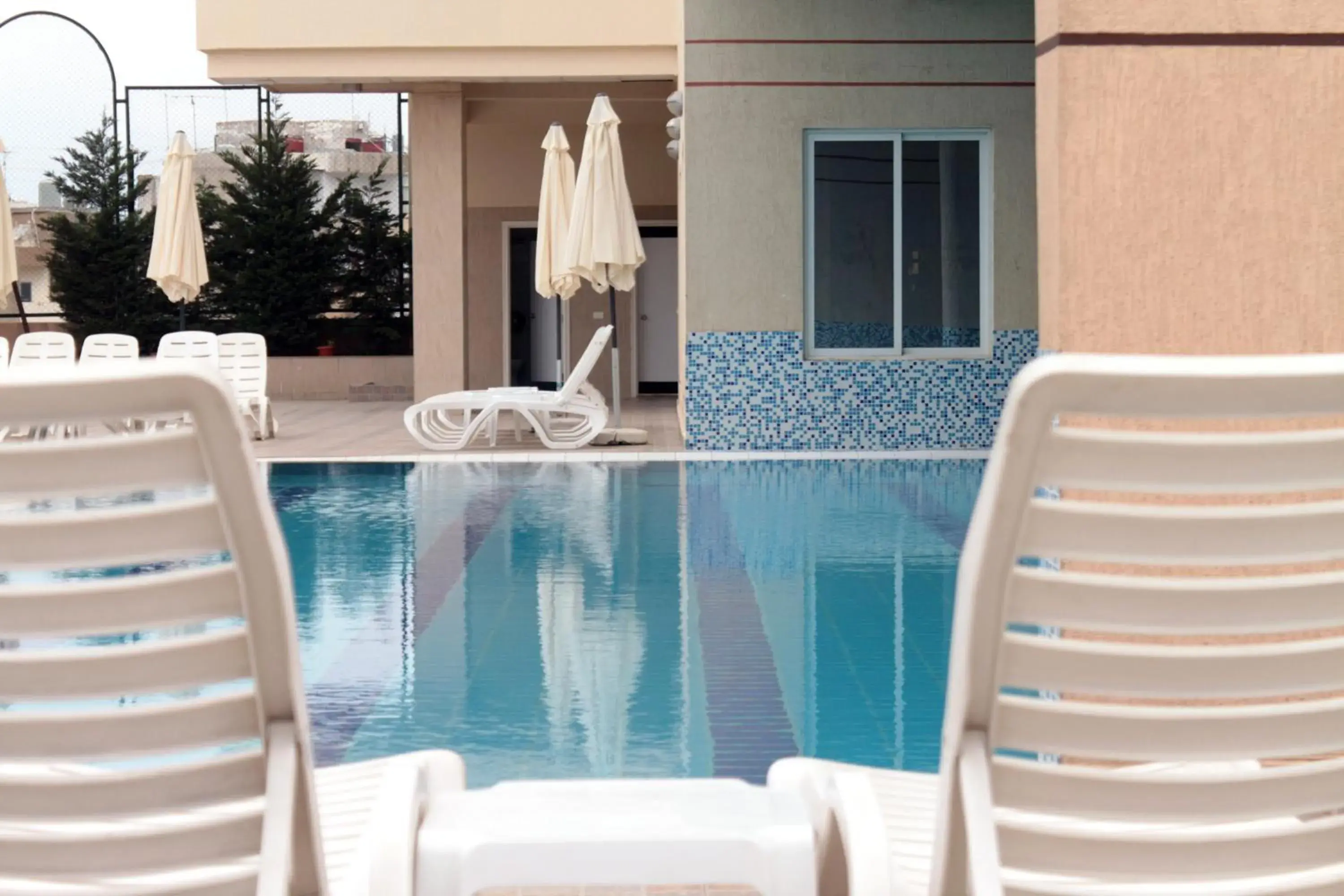 Swimming Pool in Cosmopolitan Hotel