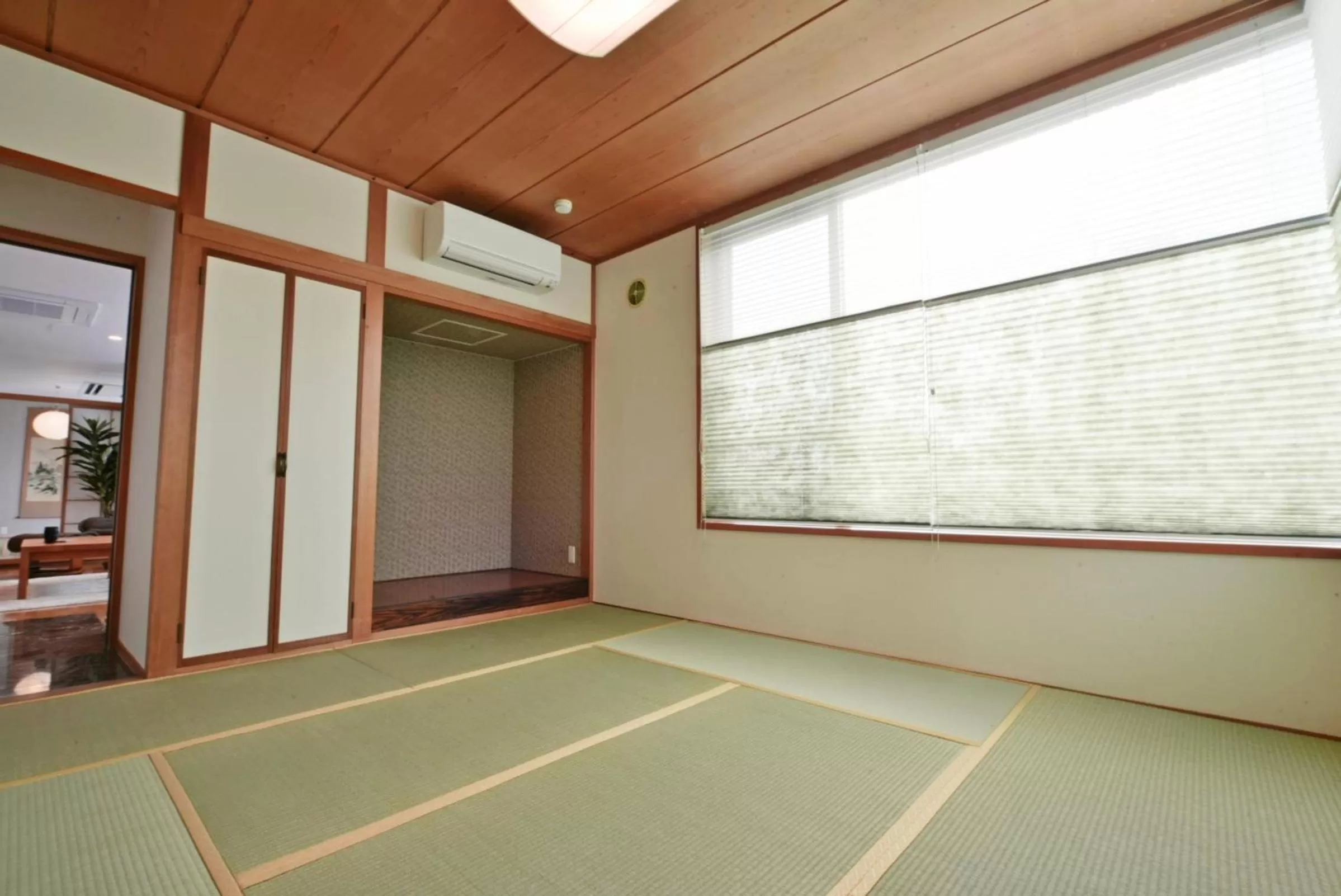 Bedroom in Hostel PLEASURE MARUYAMA