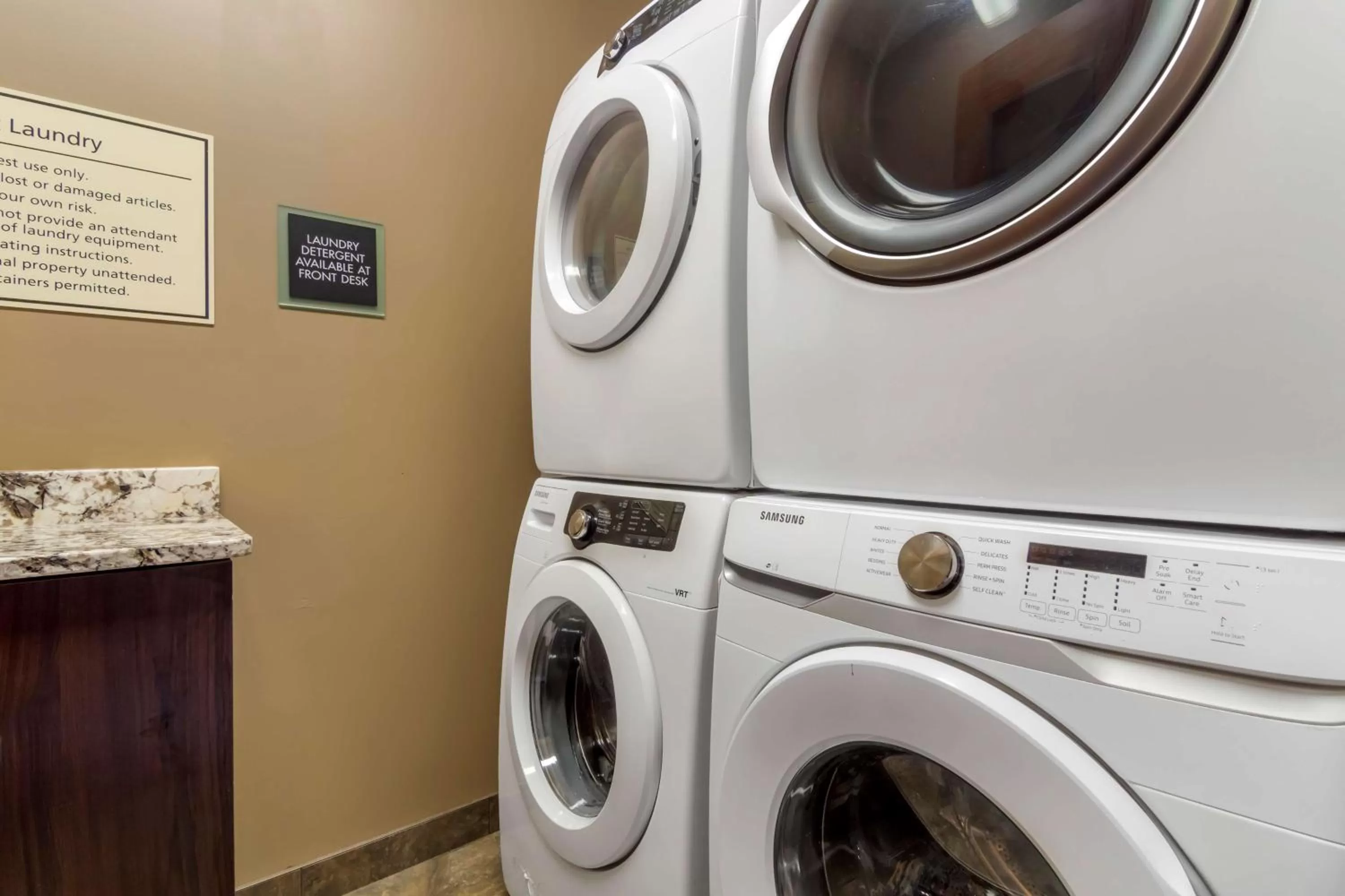 laundry in Best Western Plus Revelstoke