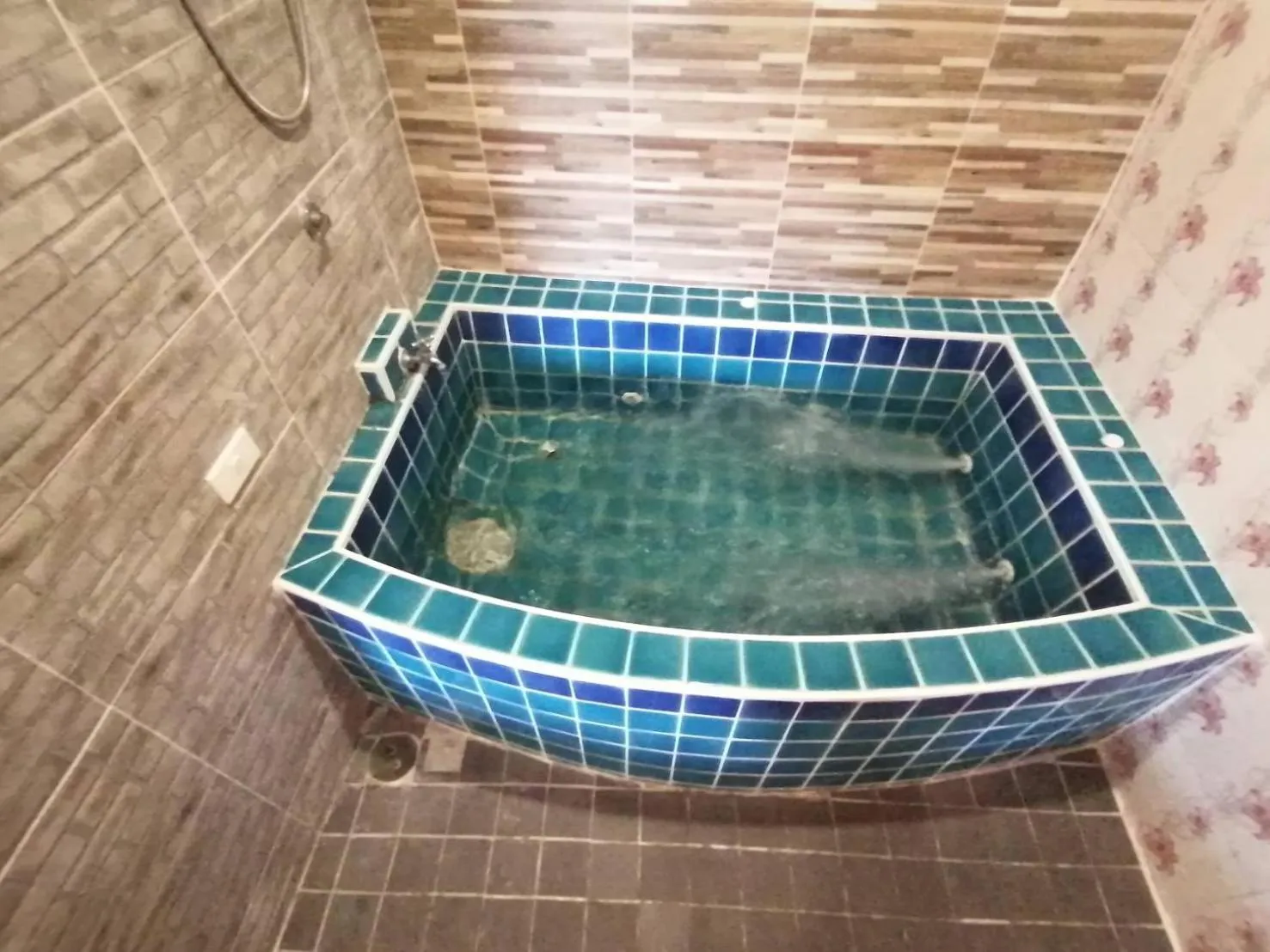 Bath in Baan Kaew Ruen Kwan