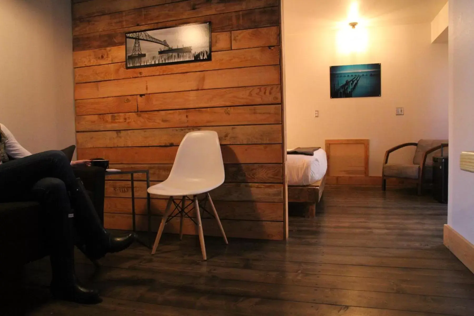 Other, Seating Area in Ashore Hotel