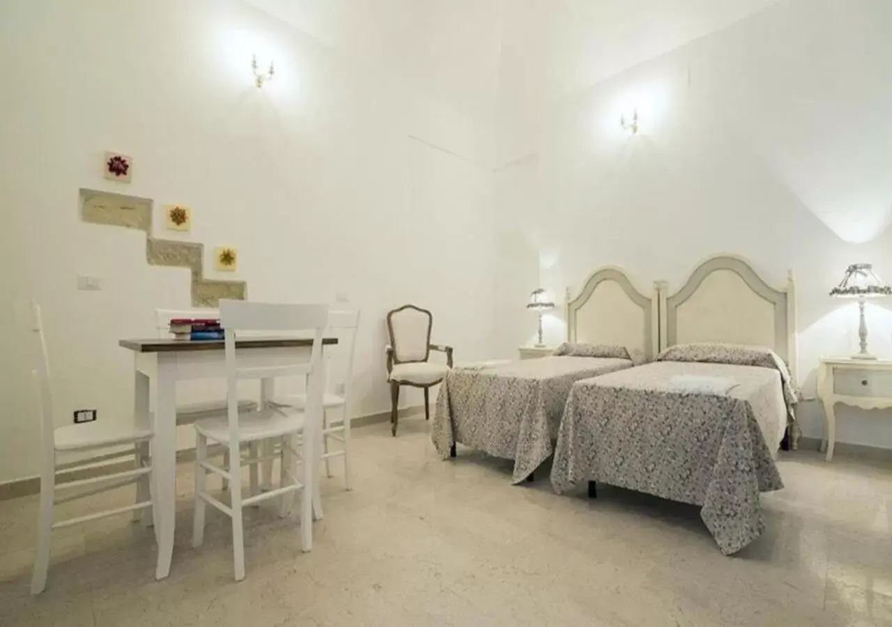 Bedroom in Palazzo Cavoti