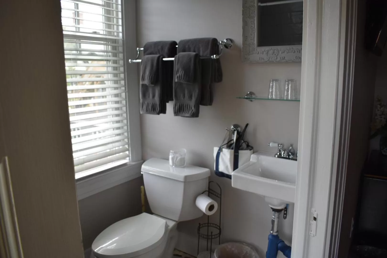 Bathroom in Canterbury Cottage Bed & Breakfast