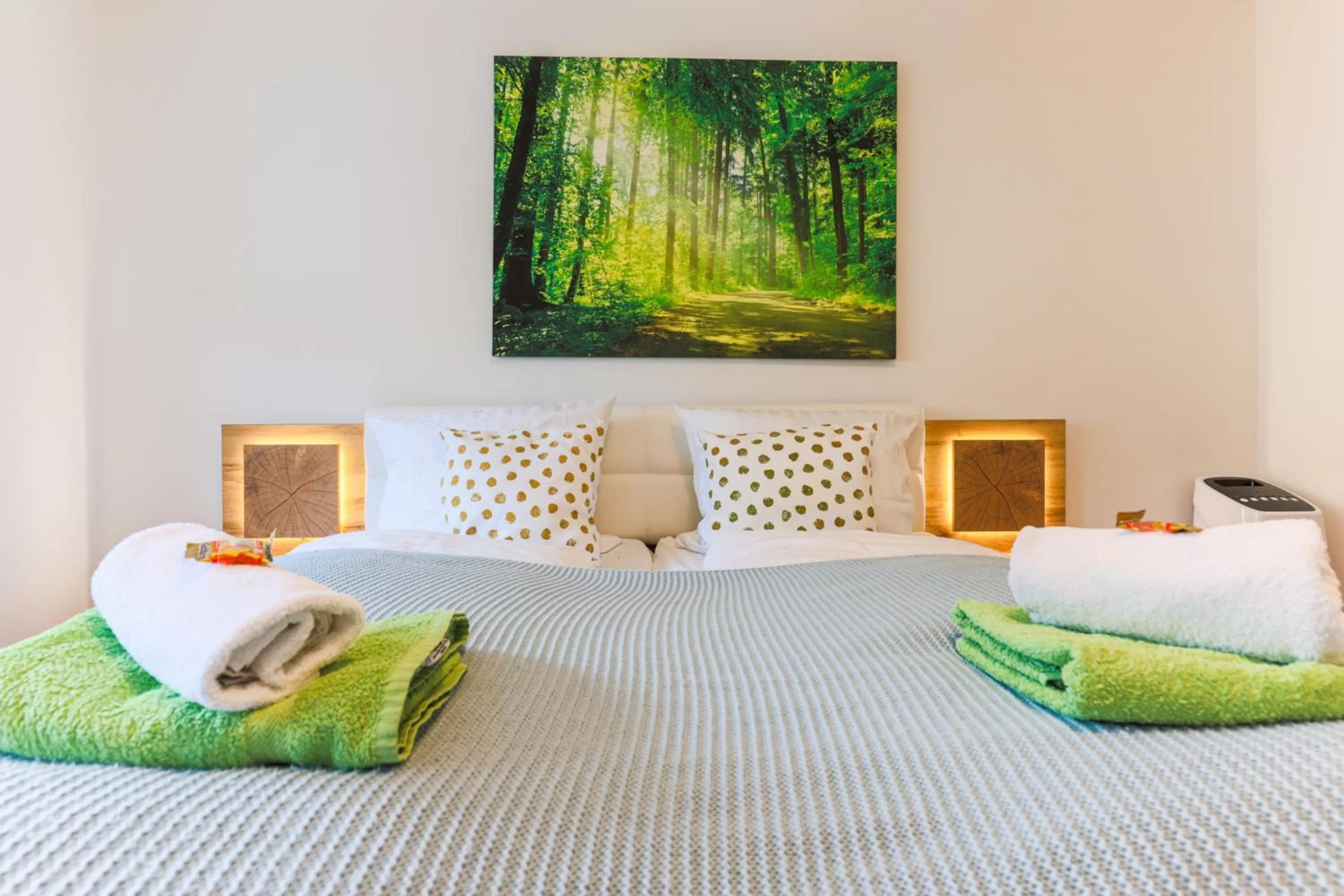 Bedroom, Bed in Arbio I Cozy Apartments Augsburg-Lechhausen