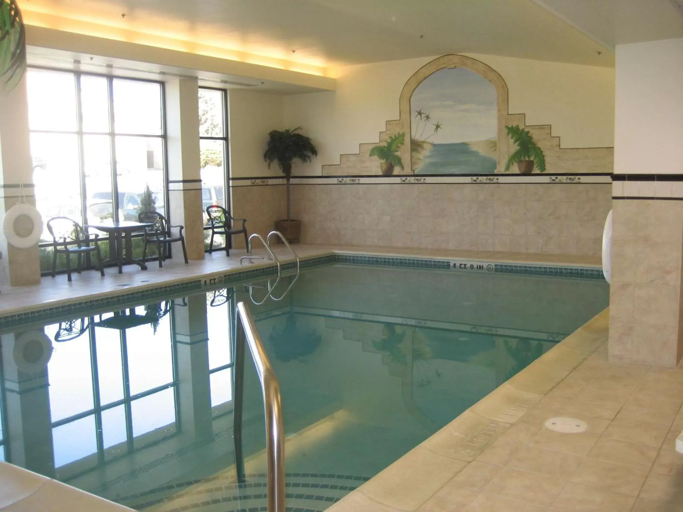 Pool view, Swimming Pool in Hampton Inn Easton