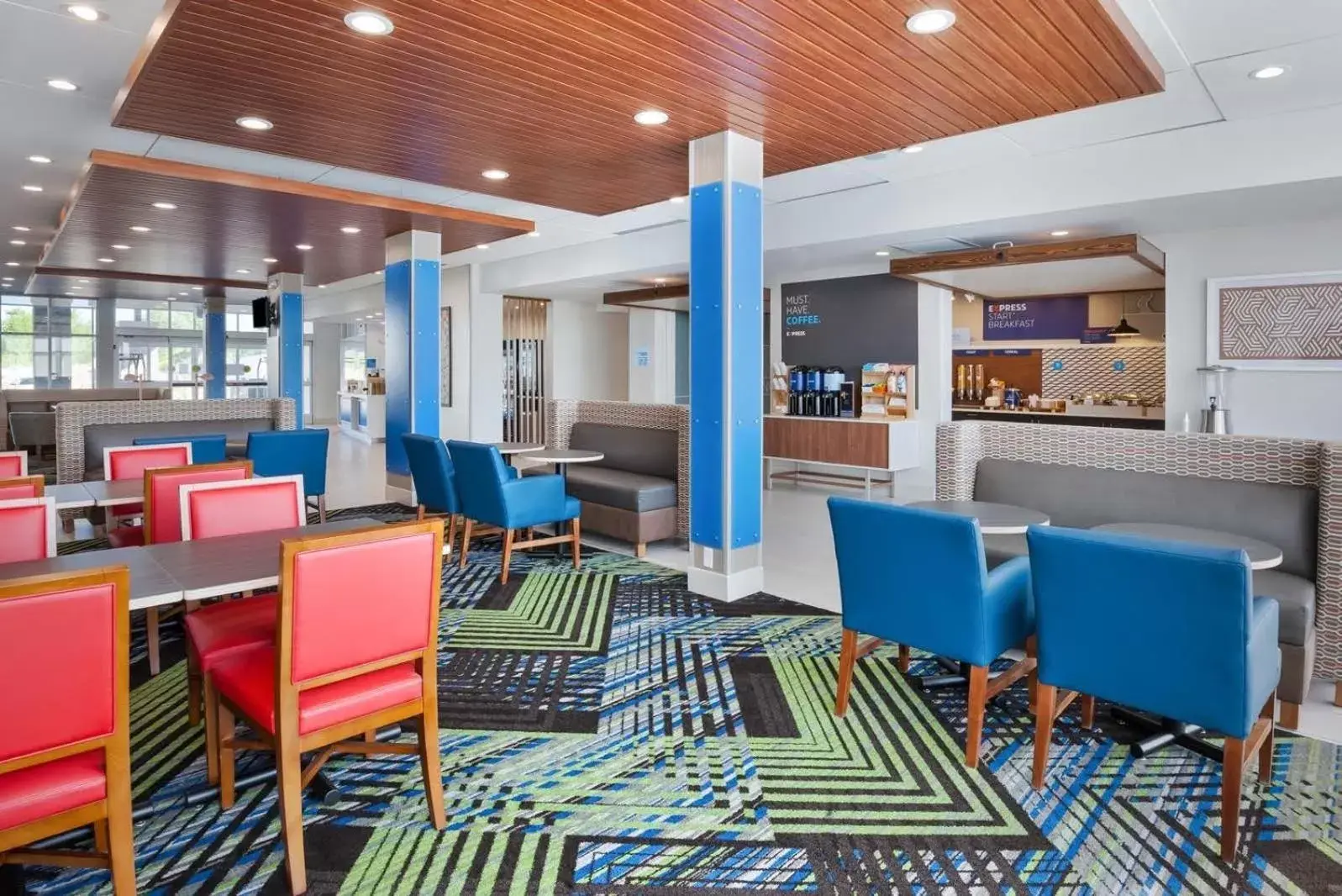 Restaurant/Places to Eat in Holiday Inn Express & Suites - Grand Rapids Airport - South, an IHG Hotel