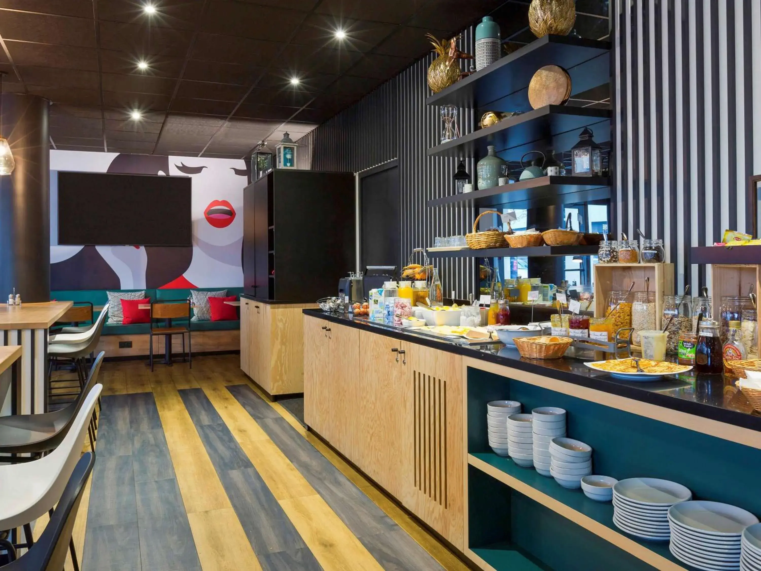 Restaurant/places to eat in ibis Styles Massy Opéra Restaurant/places to eat in ibis Styles Massy Opéra