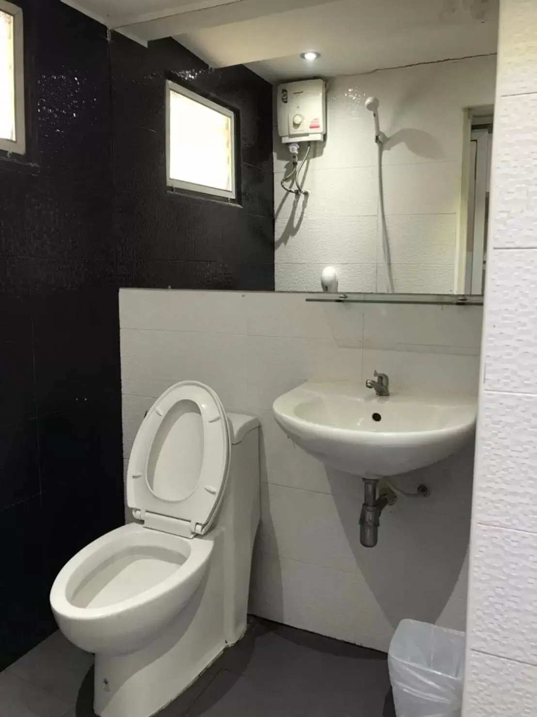 Toilet, Bathroom in 48 Ville Donmuang Airport