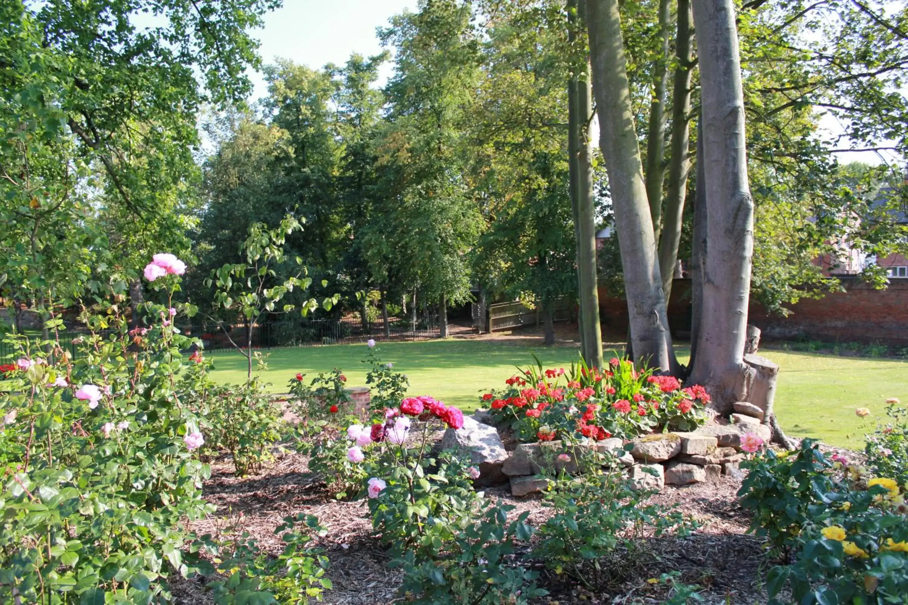 Garden in Best Western Plus West Retford Hotel