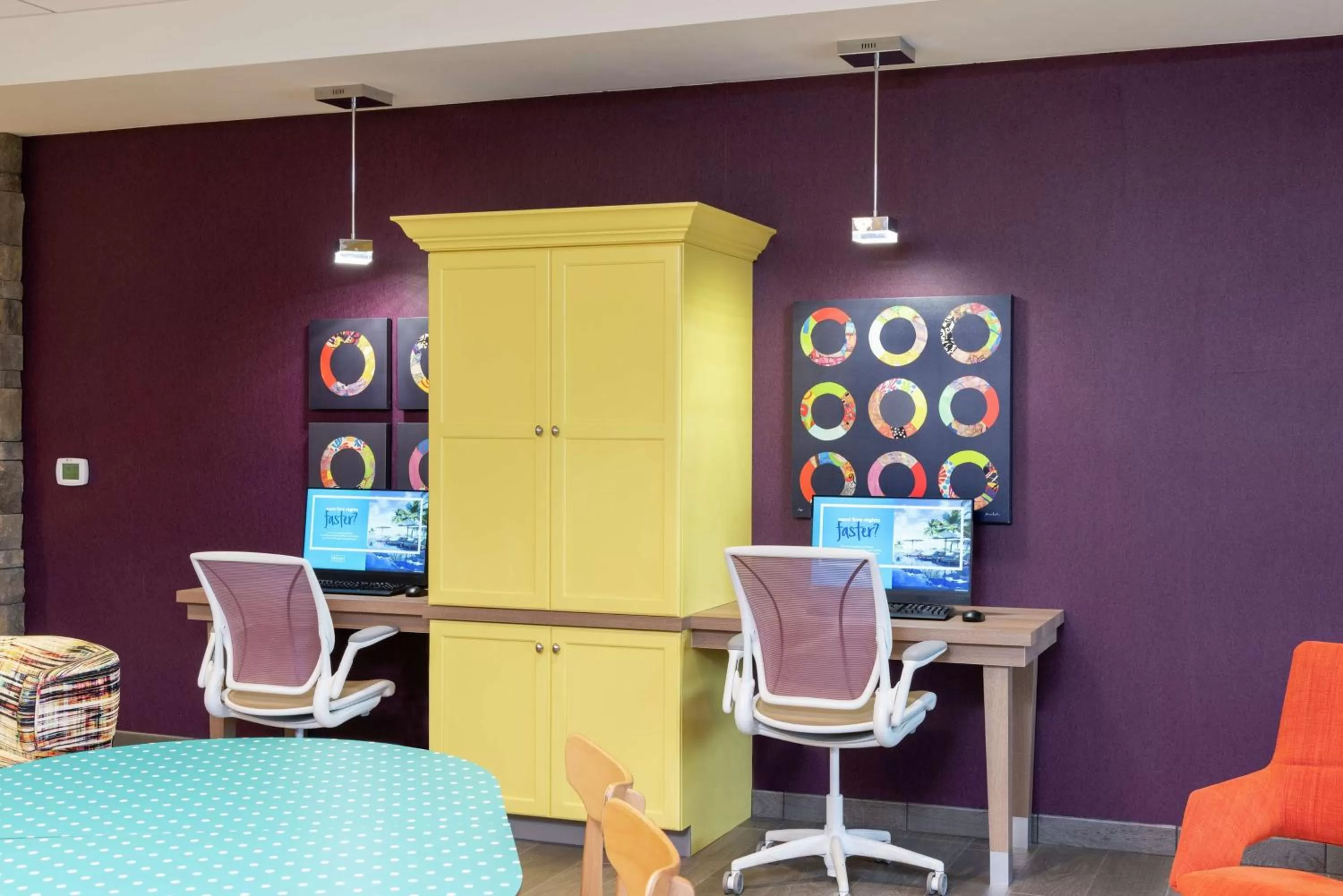 Business facilities in Home2 Suites By Hilton Appleton, Wi