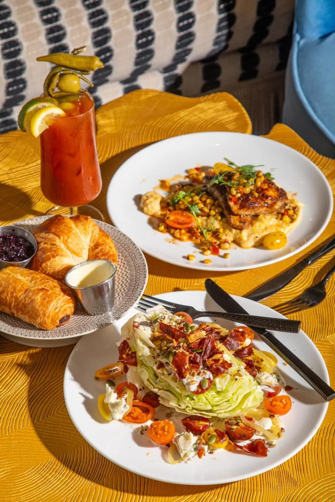 Breakfast in Virgin Hotels New Orleans