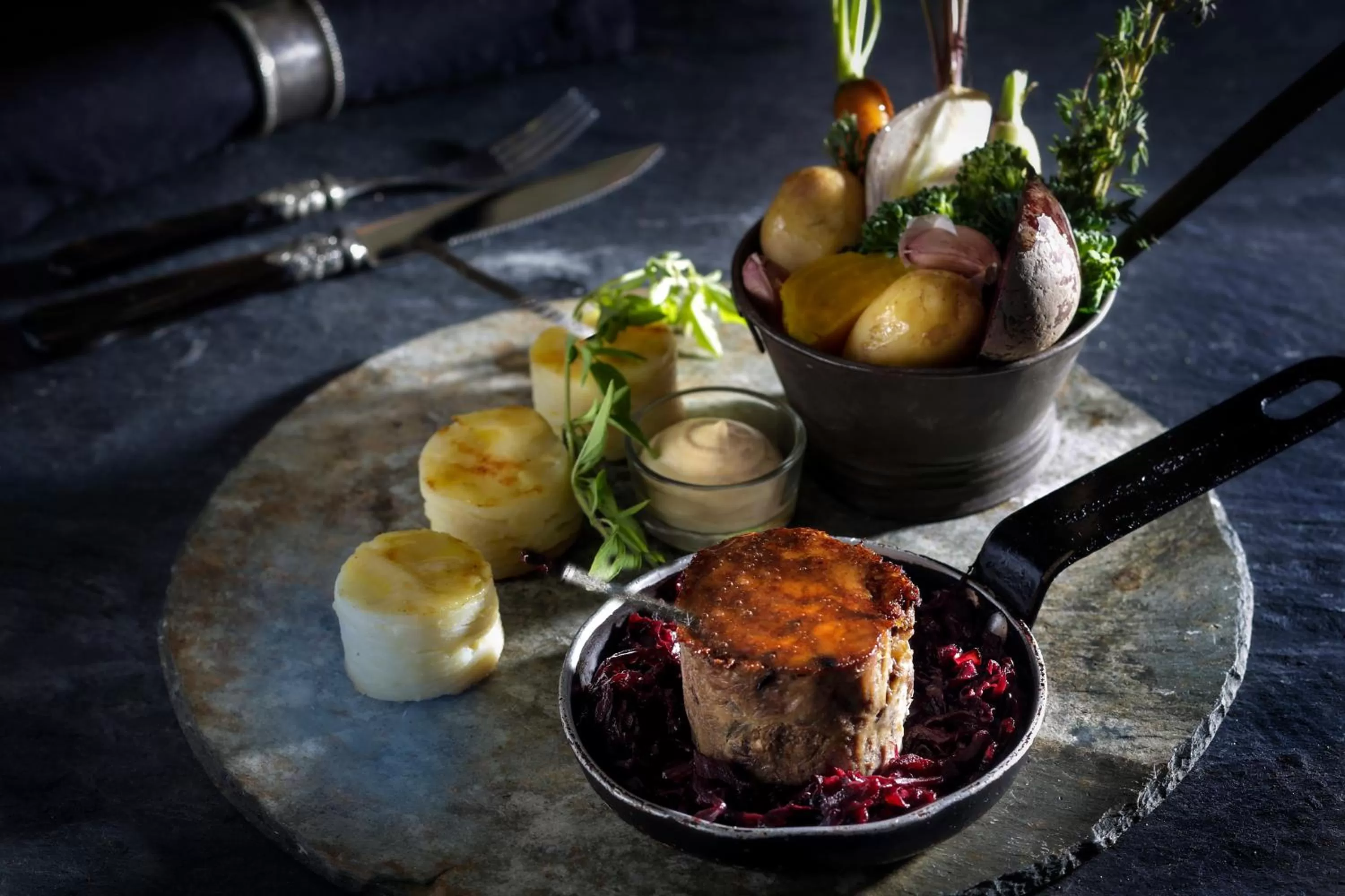 Food and drinks in Best Western Valley Hotel