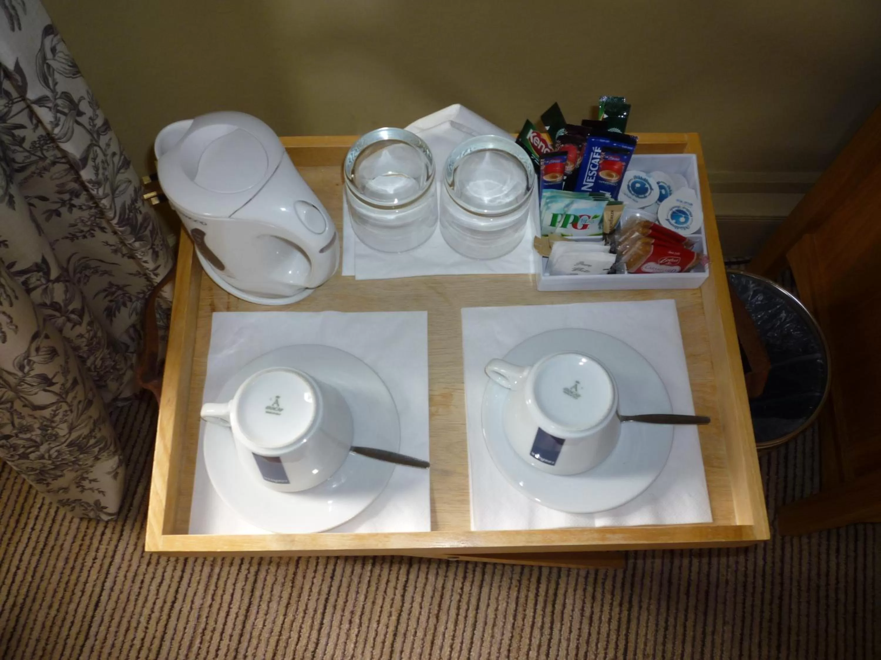 Coffee/tea facilities in Royal Oak Inn