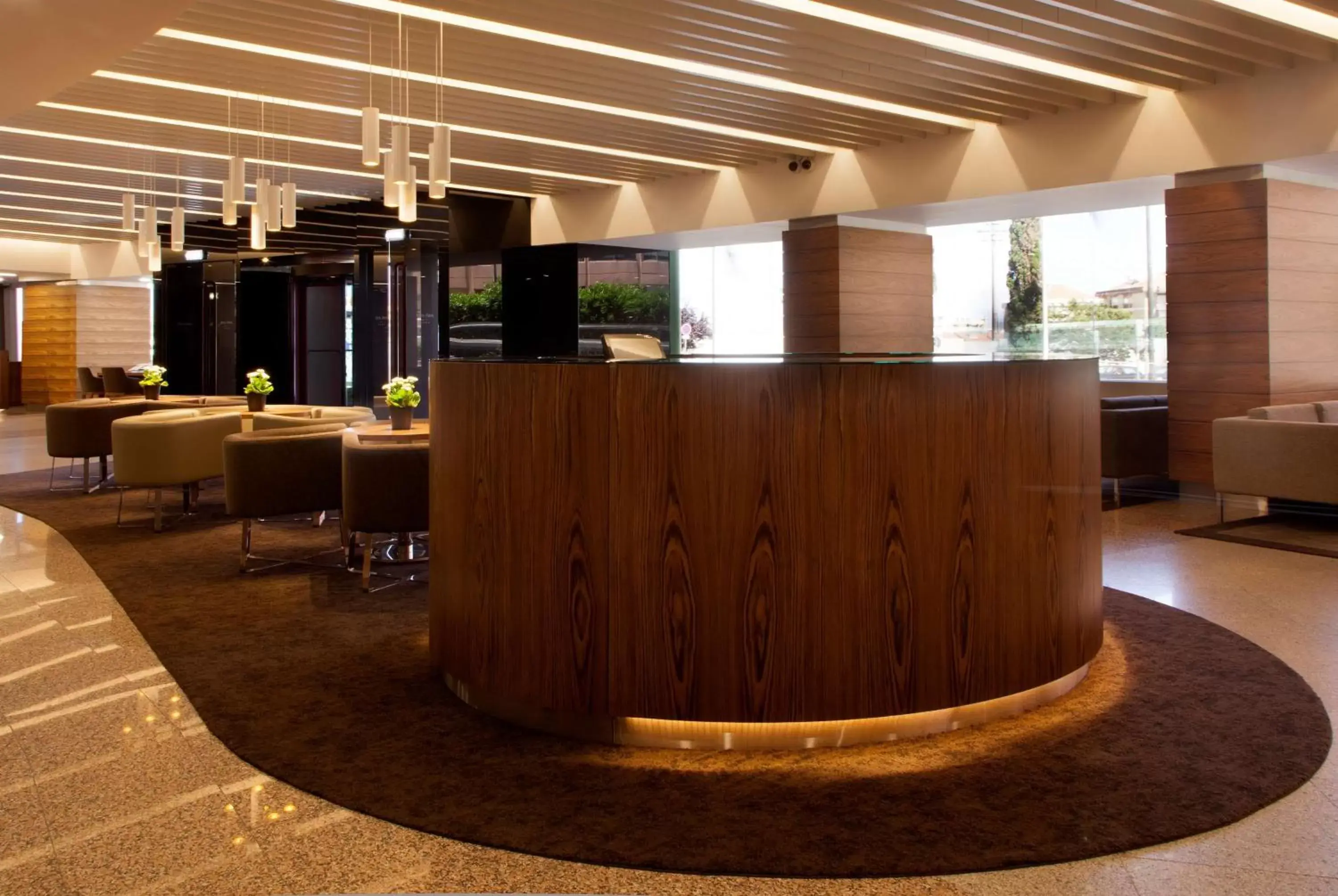 Seating area, Lobby/Reception in Ramada by Wyndham Lisbon