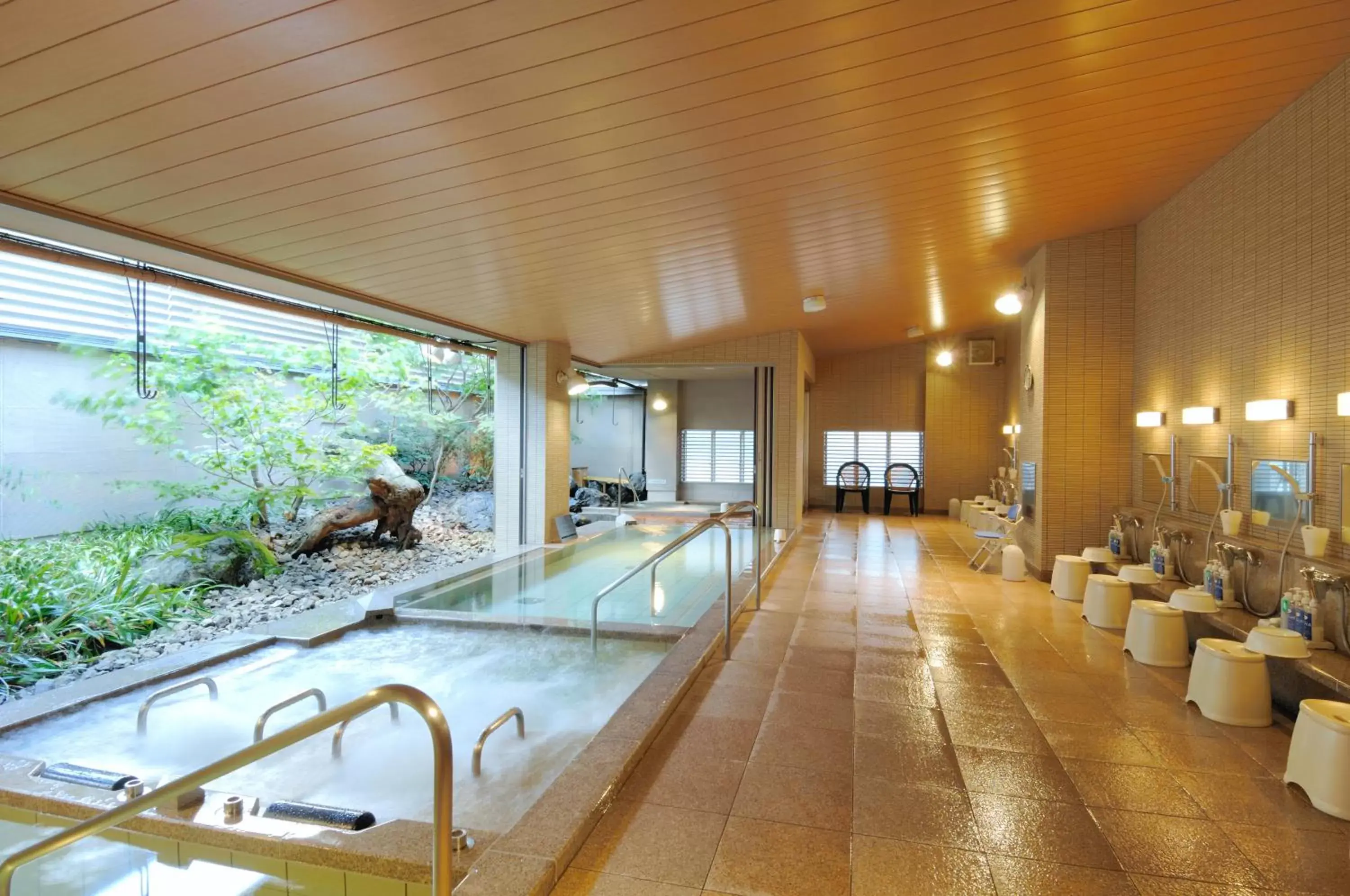 Public Bath, Swimming Pool in Kanazawa Manten Hotel Ekimae