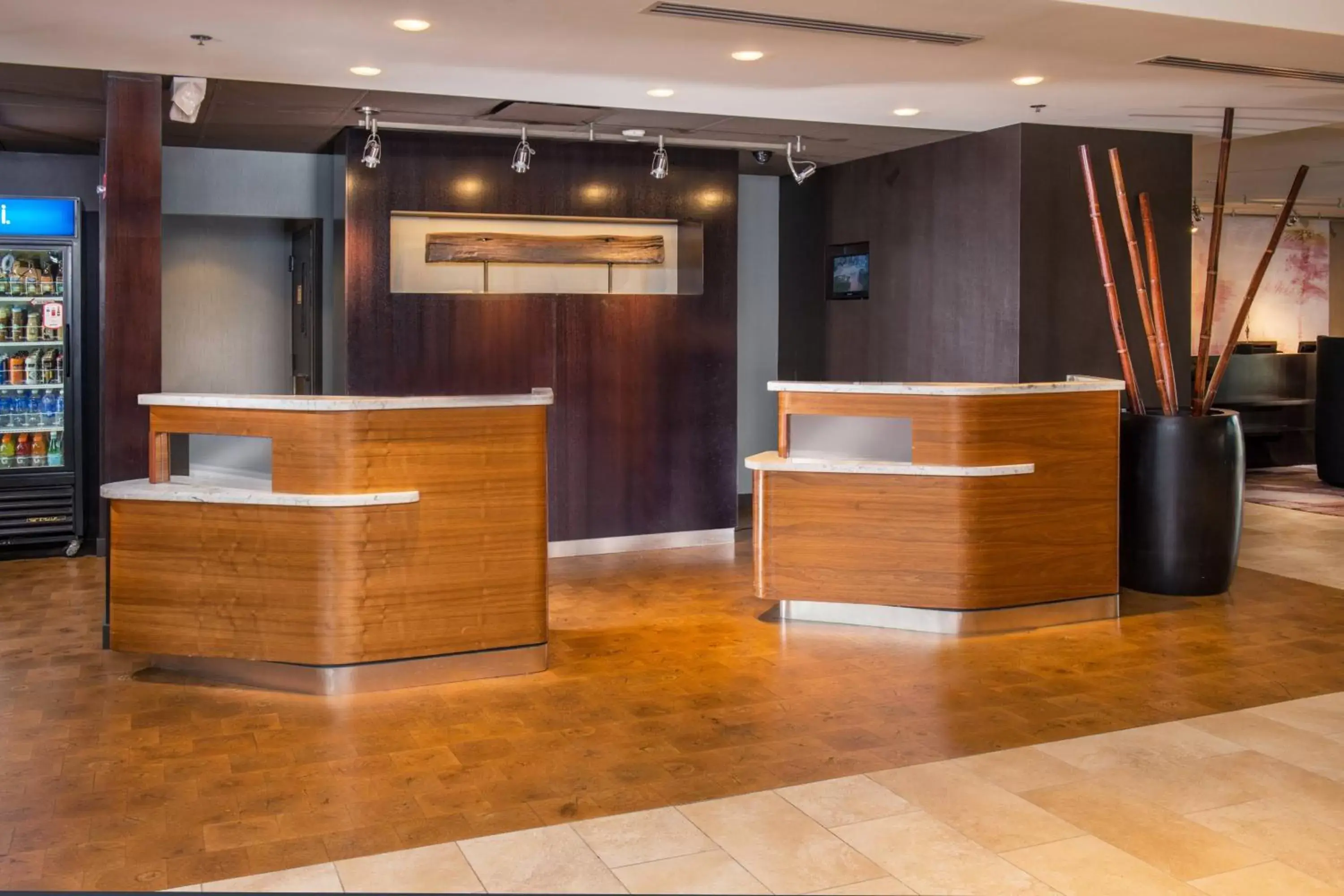 Property building, Lobby/Reception in Courtyard By Marriott Baltimore BWI Airport