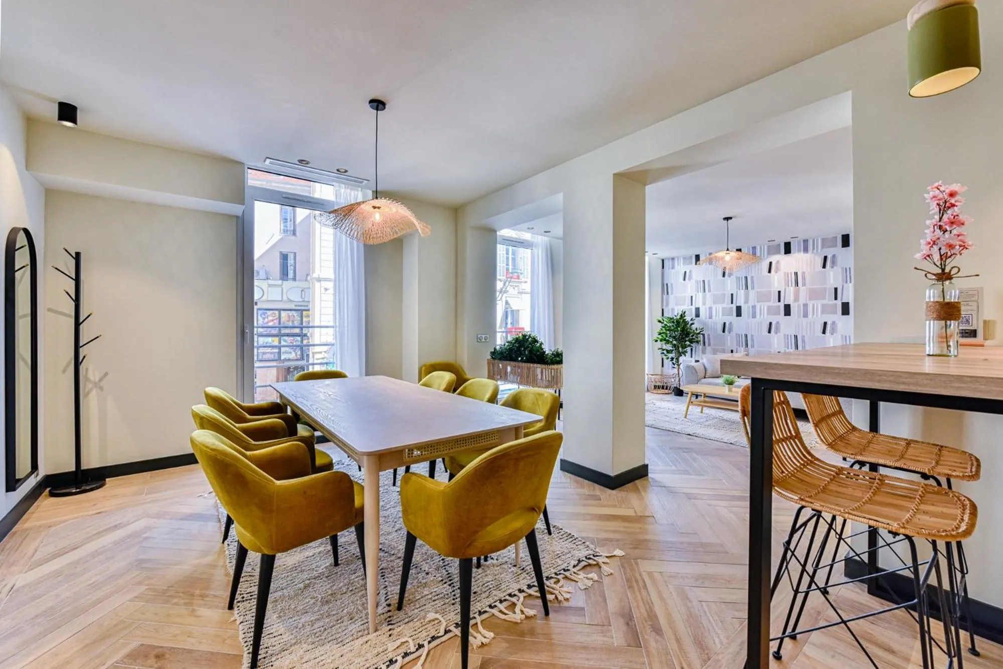 Dining area in Florella Croisette Apartment