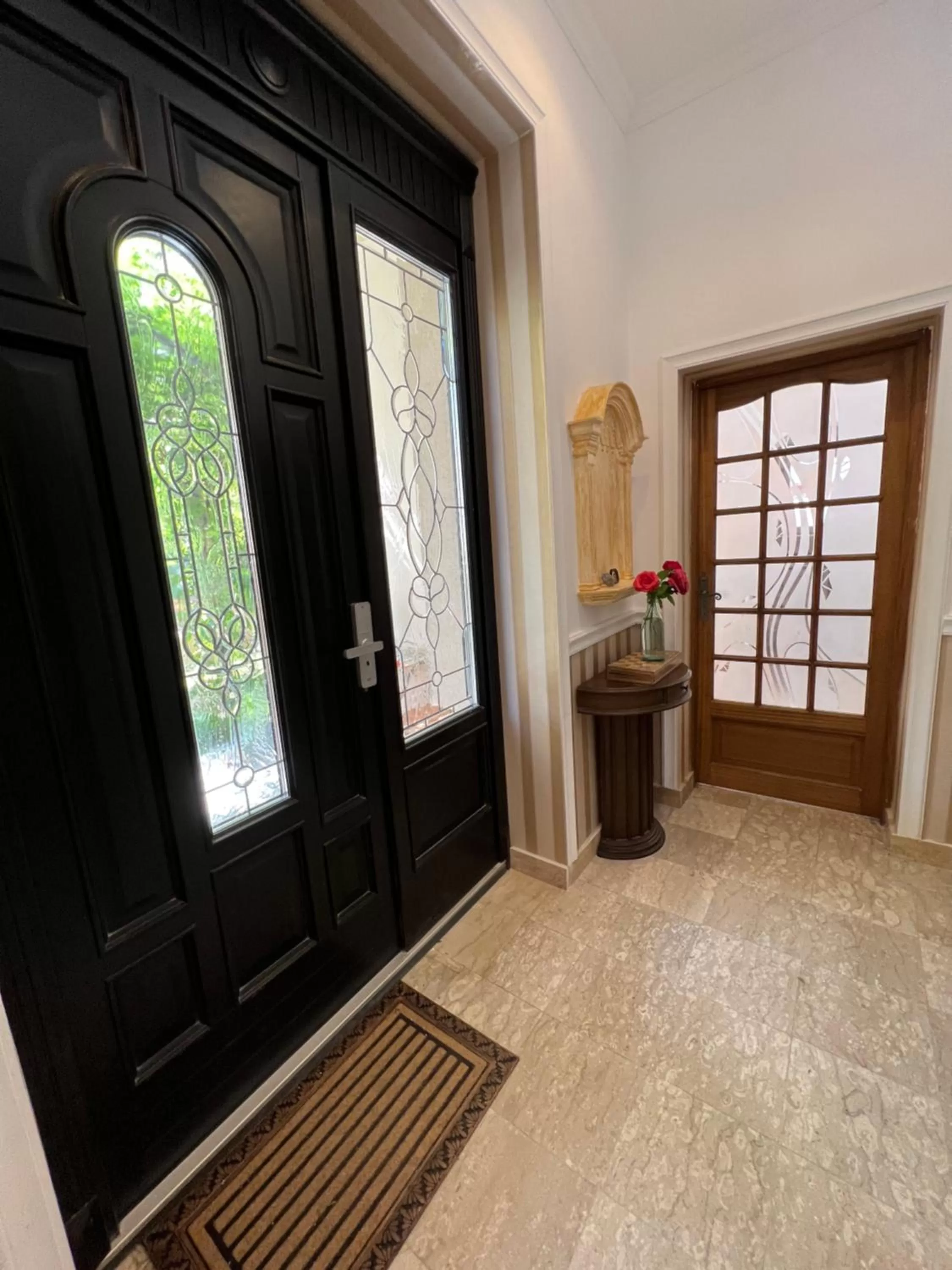 acessibility in Hotel Boutique Cathedral Plaza Residences room for rent downtown