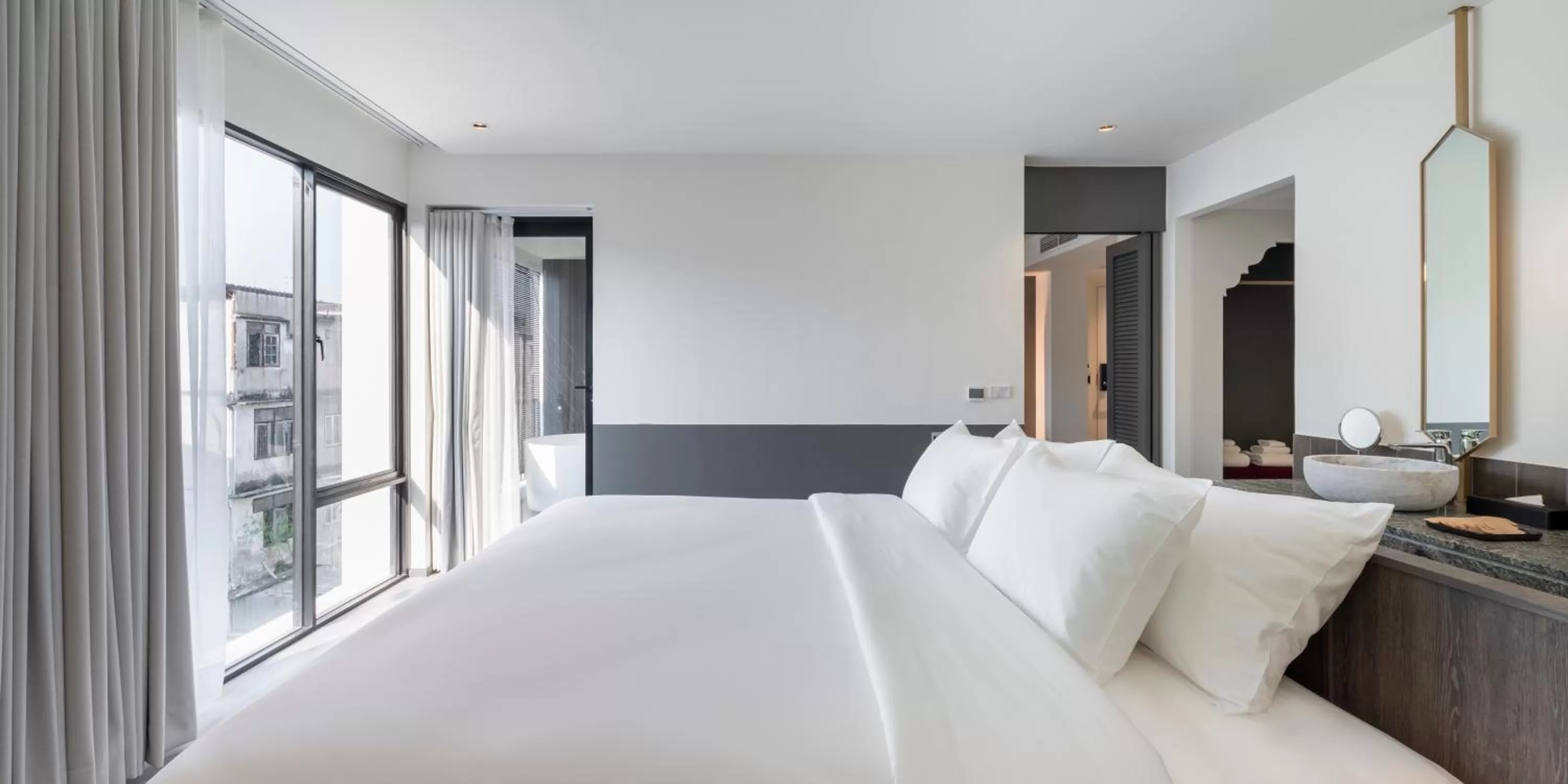 Bed in Lilit Bang Lumphu Hotel