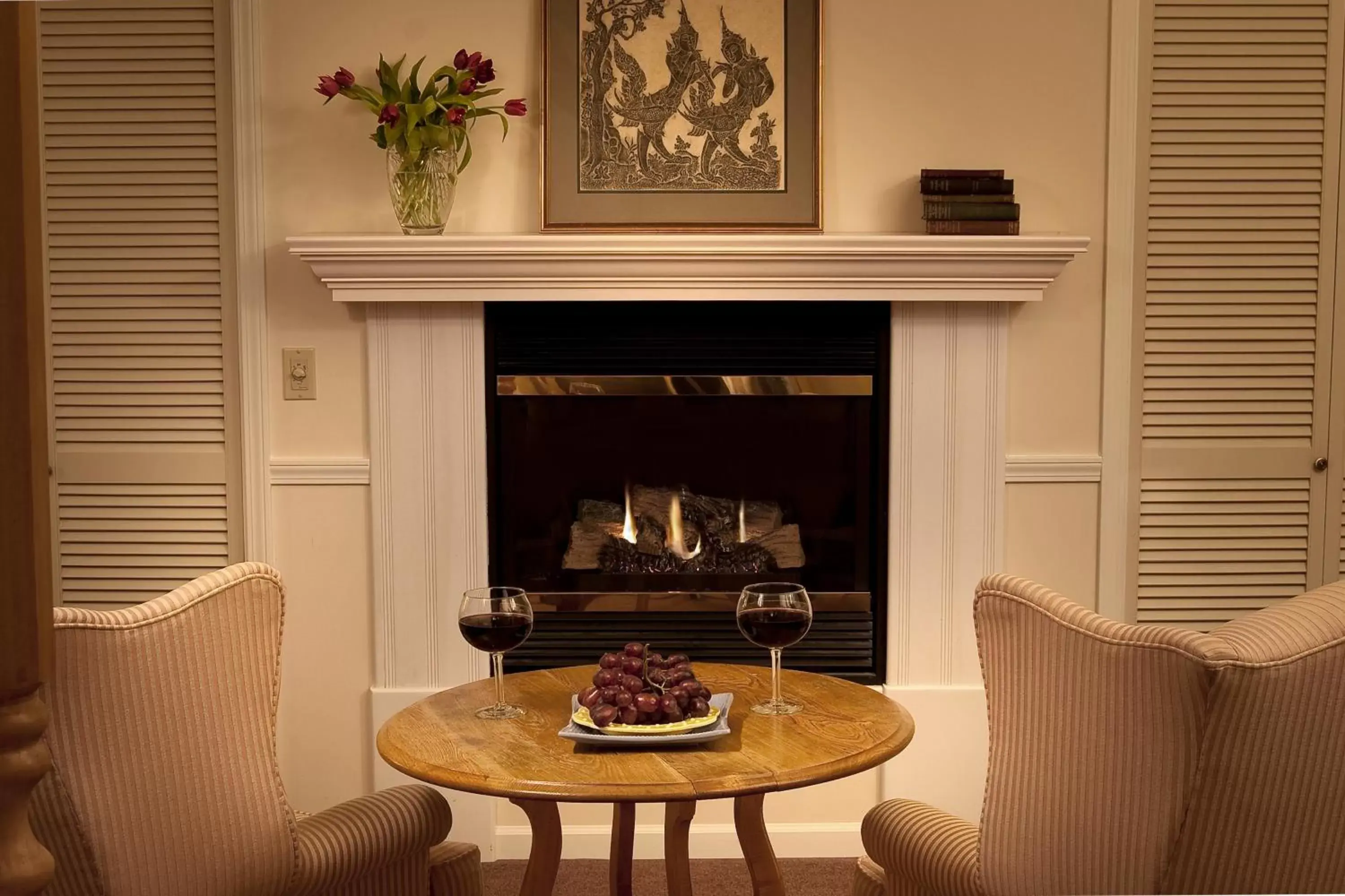 Living room, Seating Area in Eagle Harbor Inn