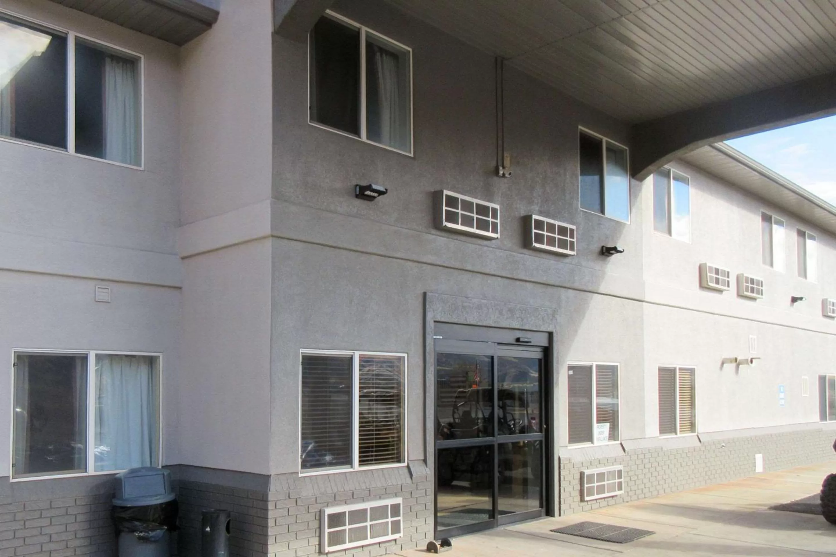 Property building in Quality Inn & Suites Salina National Forest Area