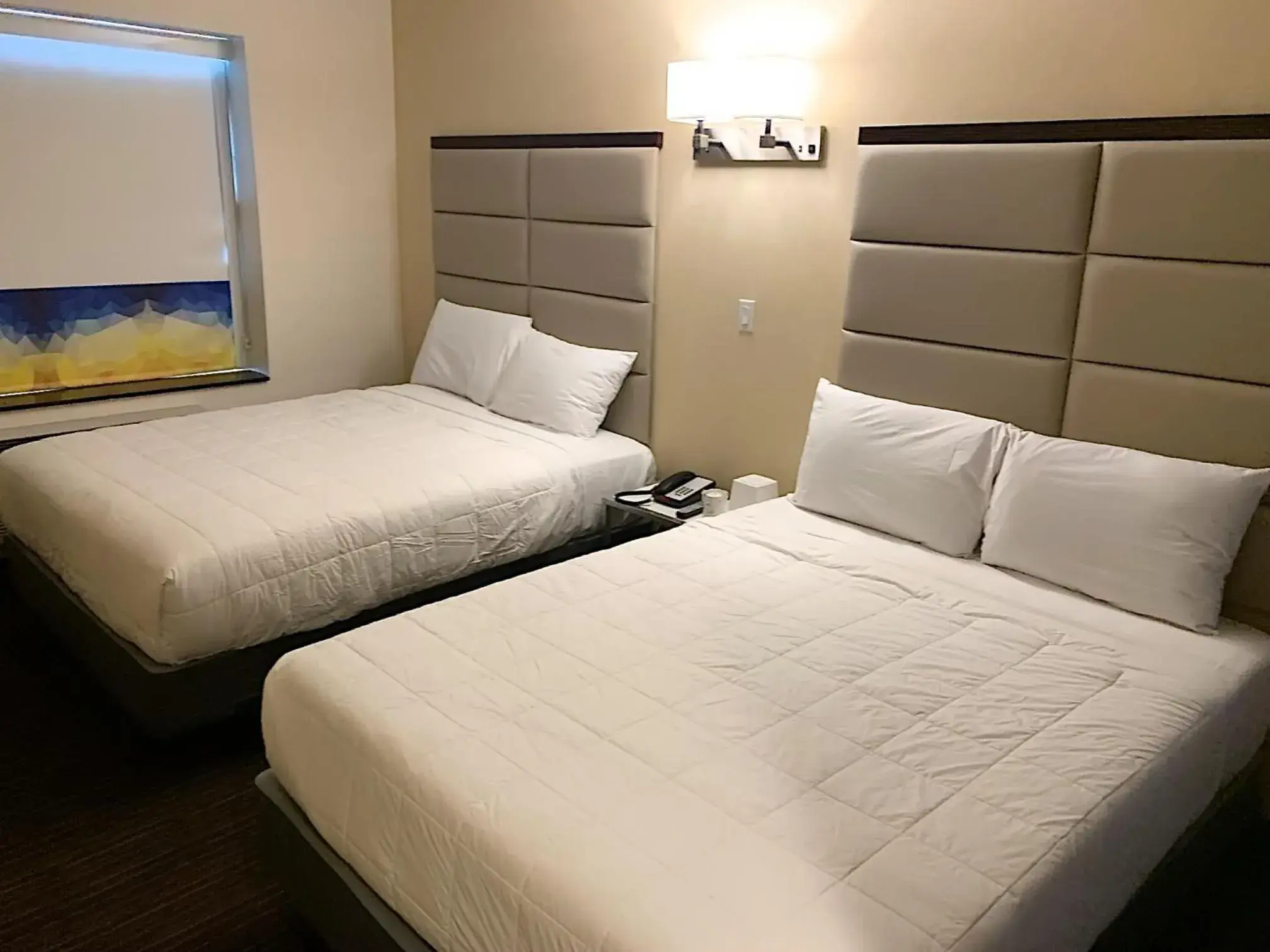 Bed in 7 Days Hotel
