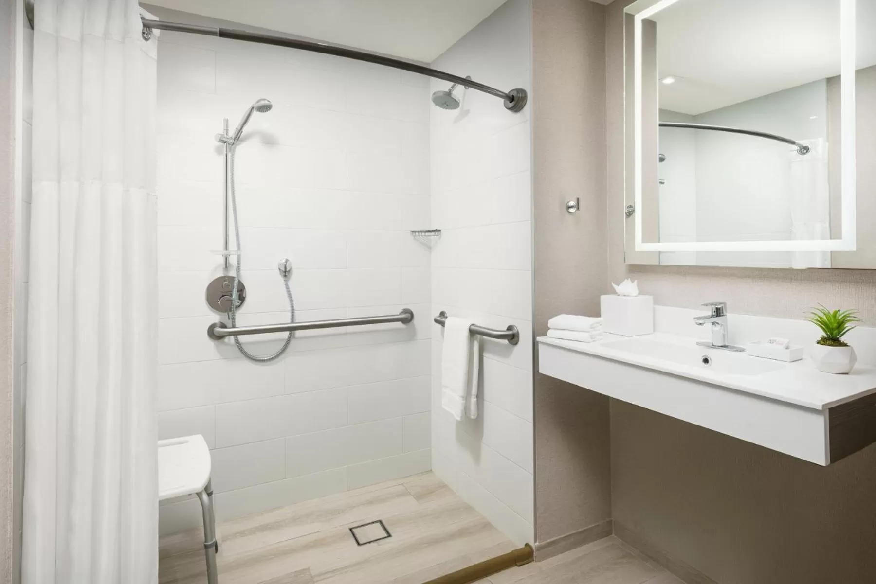 Bathroom in The Altair Bay Harbor Hotel