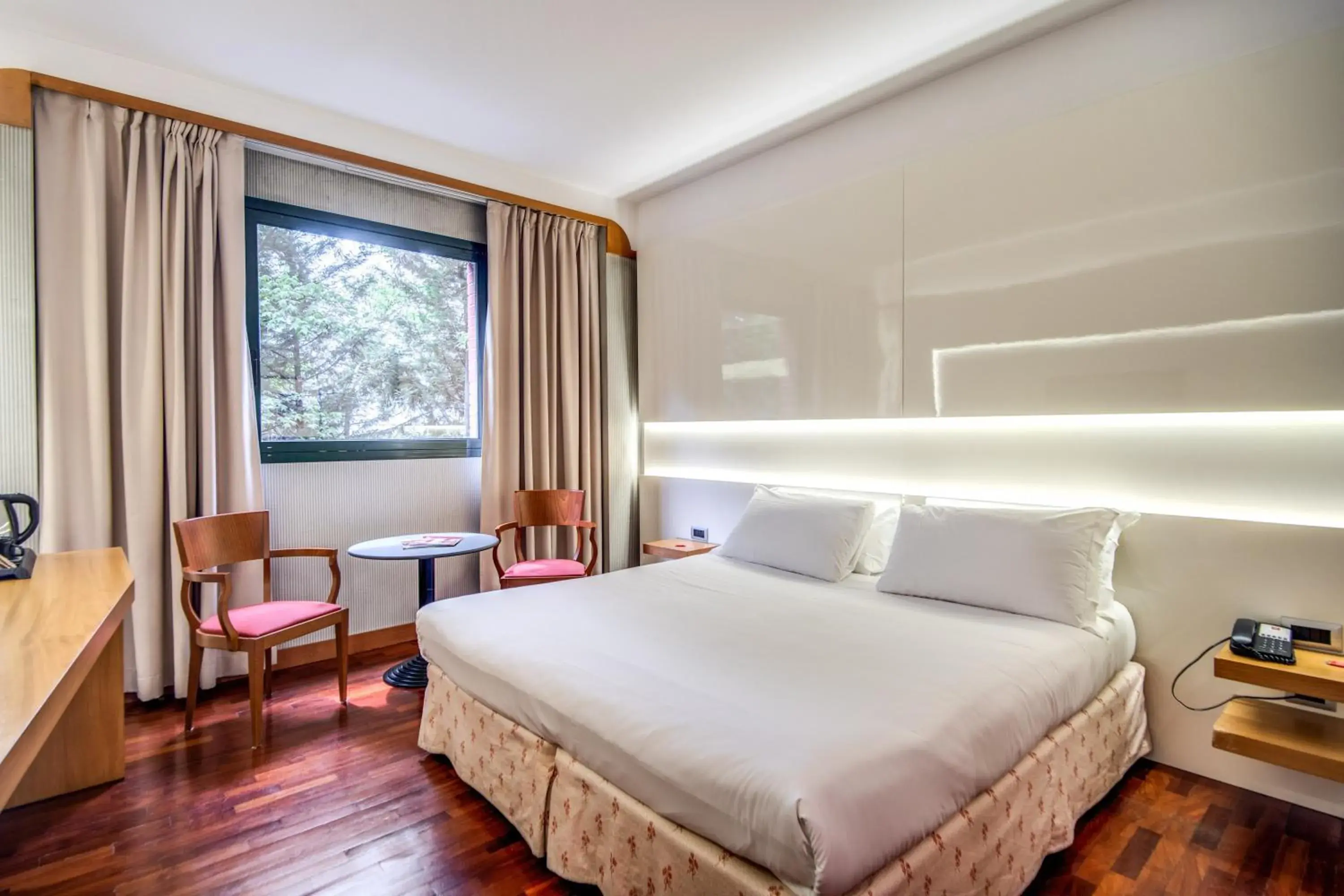 Bedroom, Bed in Hotel Della Rotonda