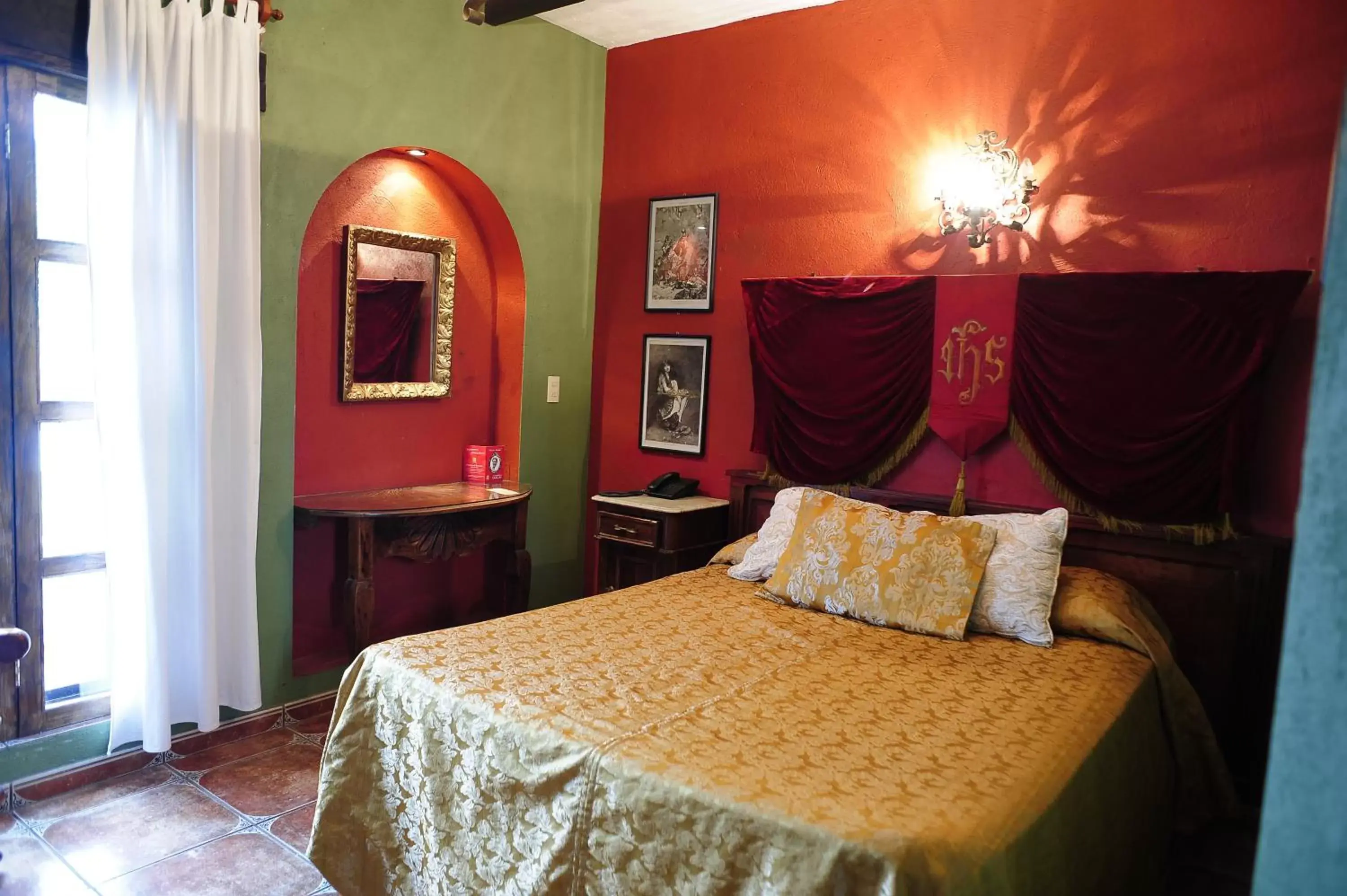 Bed in Hotel Boutique Casona Maya Mexicana