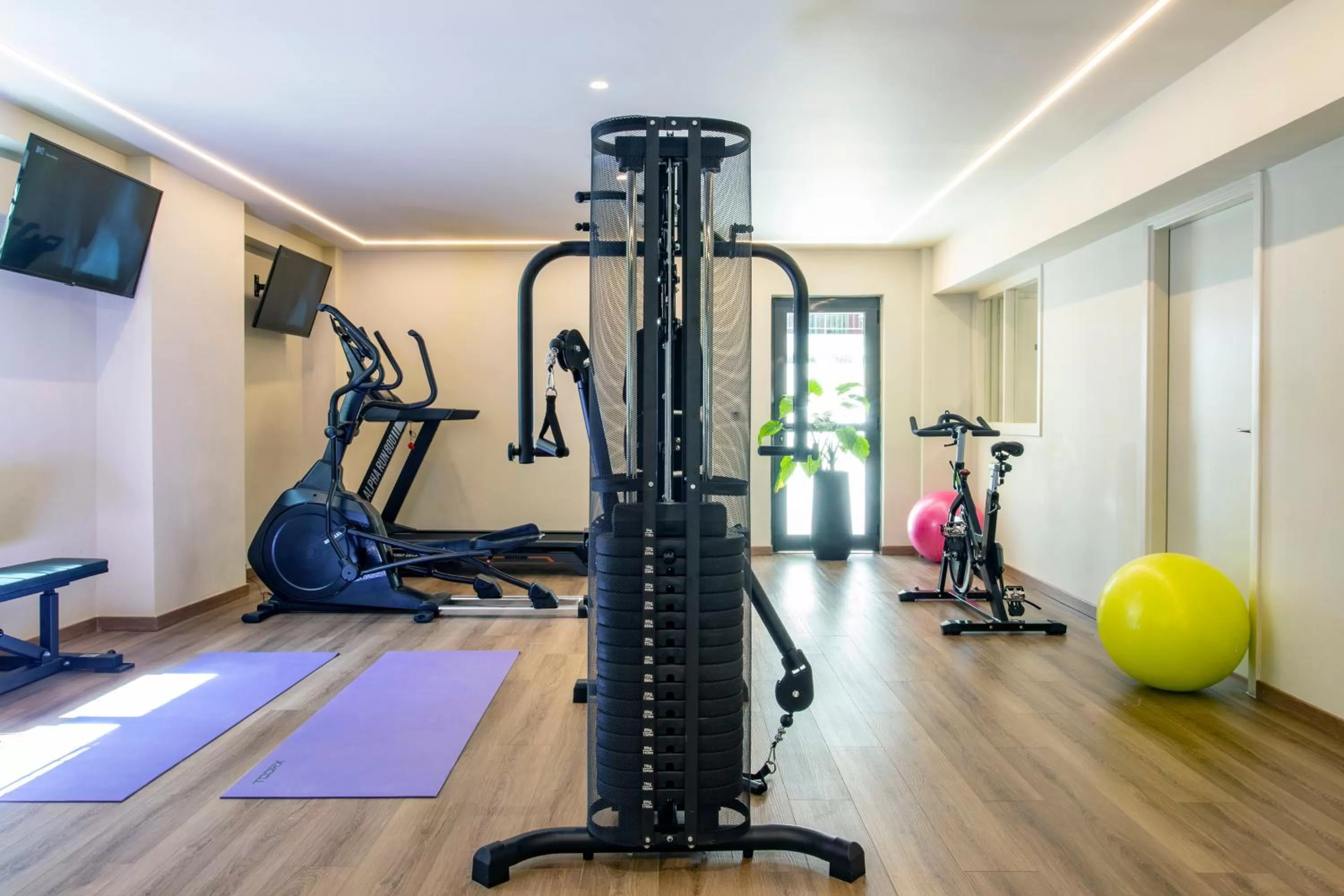 Fitness centre/facilities in KoSea Boutique Hotel
