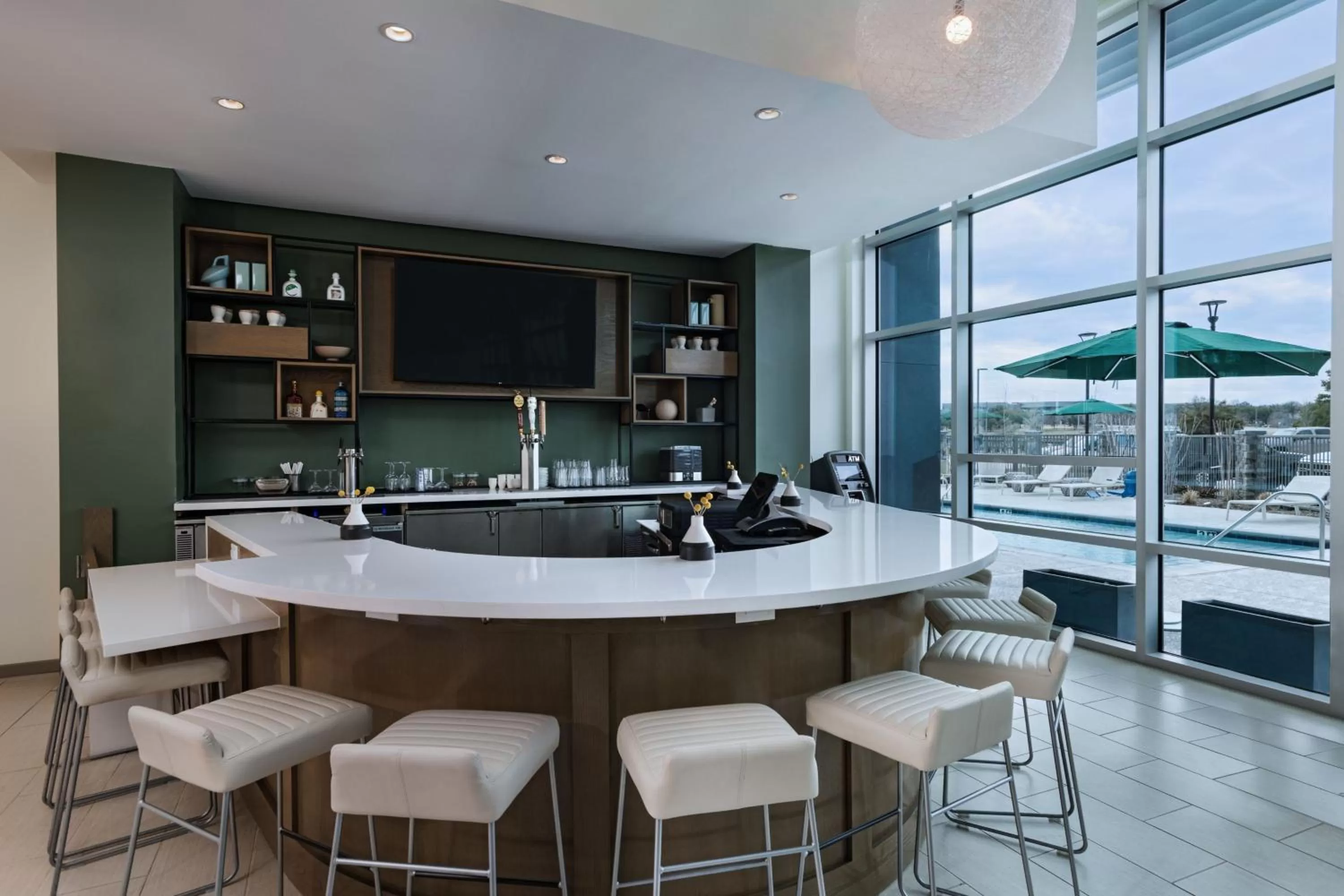 Lounge or bar in Element Dallas Las Colinas