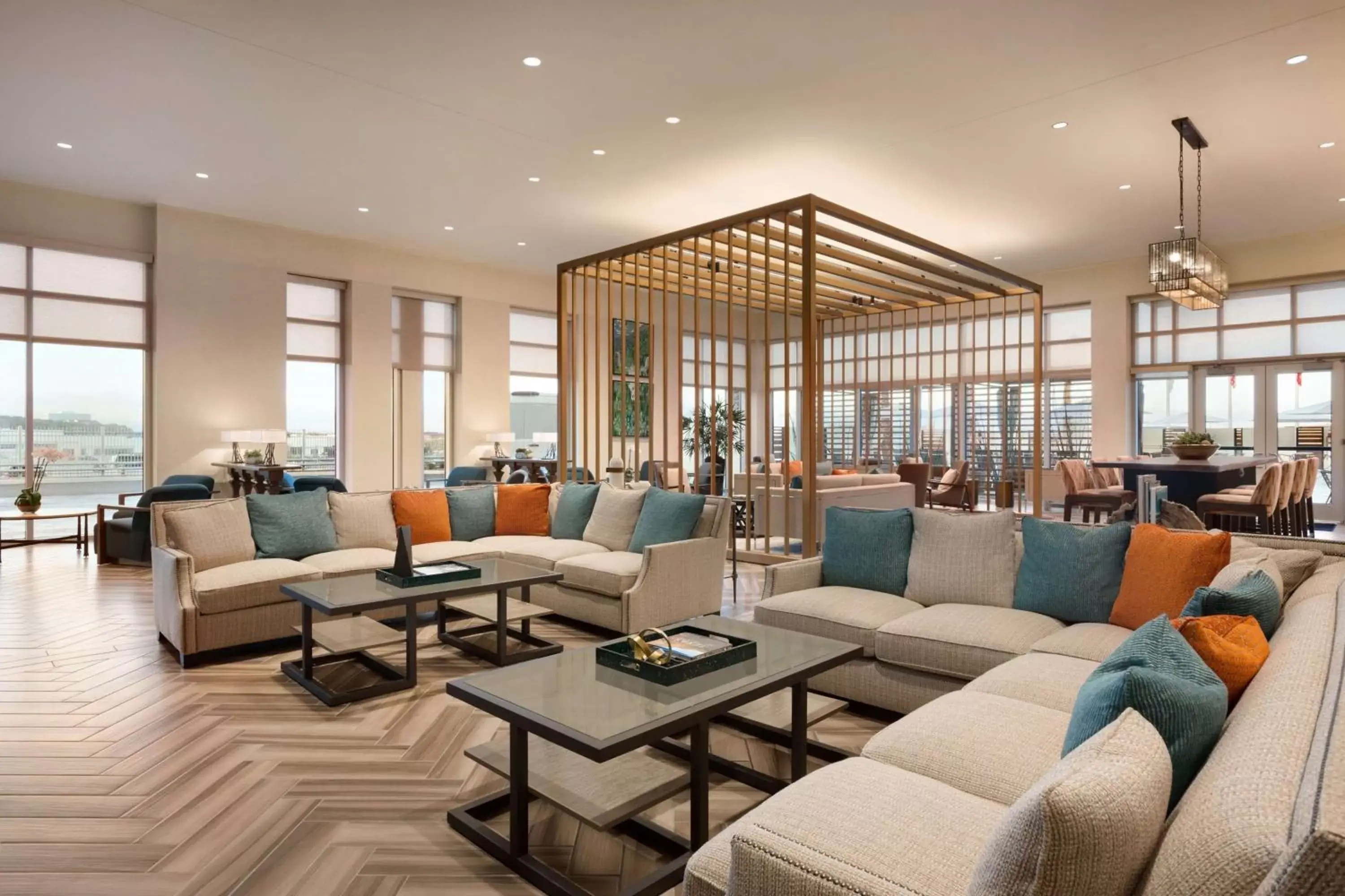 Lobby or reception, Seating Area in Embassy Suites By Hilton San Antonio Landmark