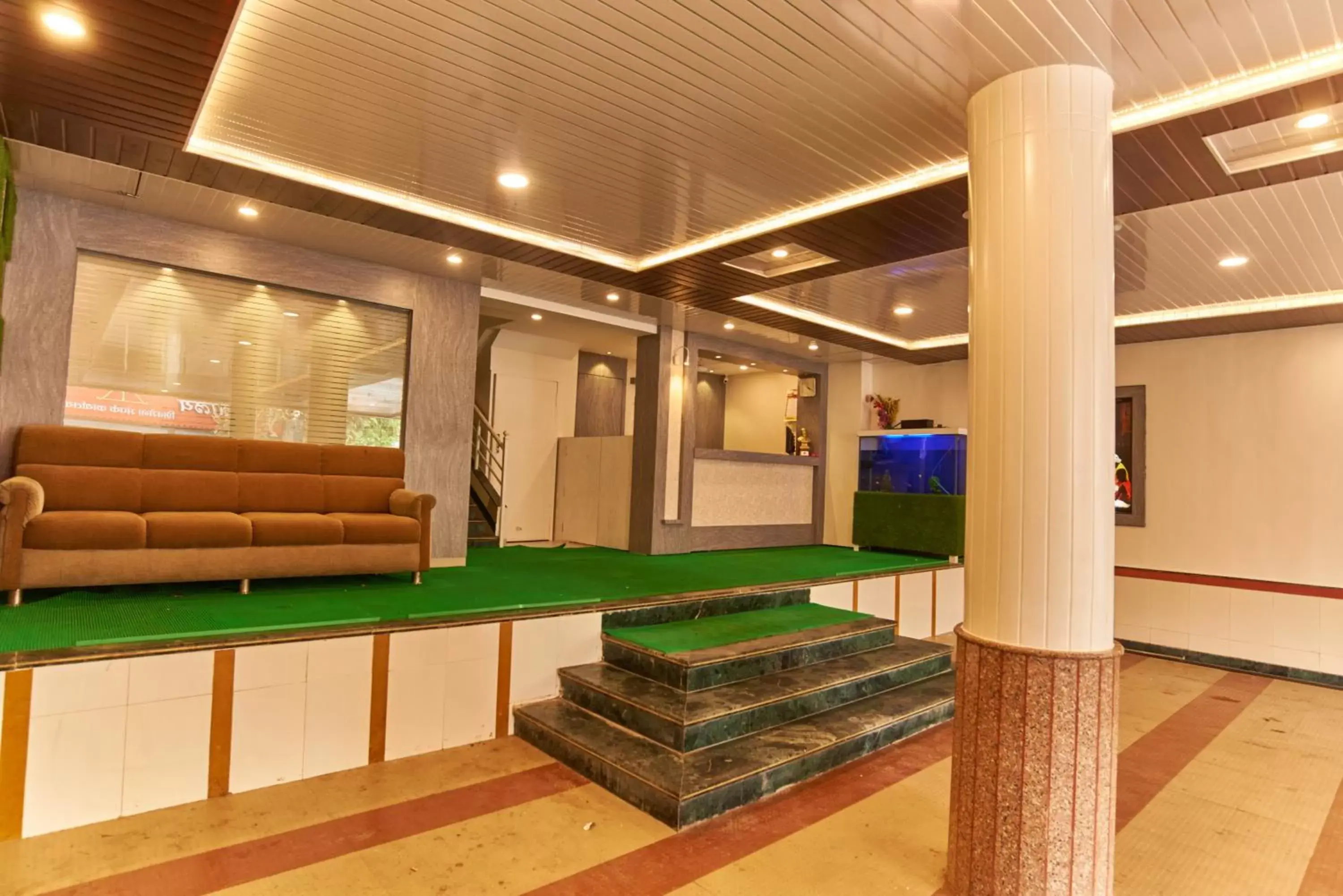 Lobby or reception in Hotel Disha Palace