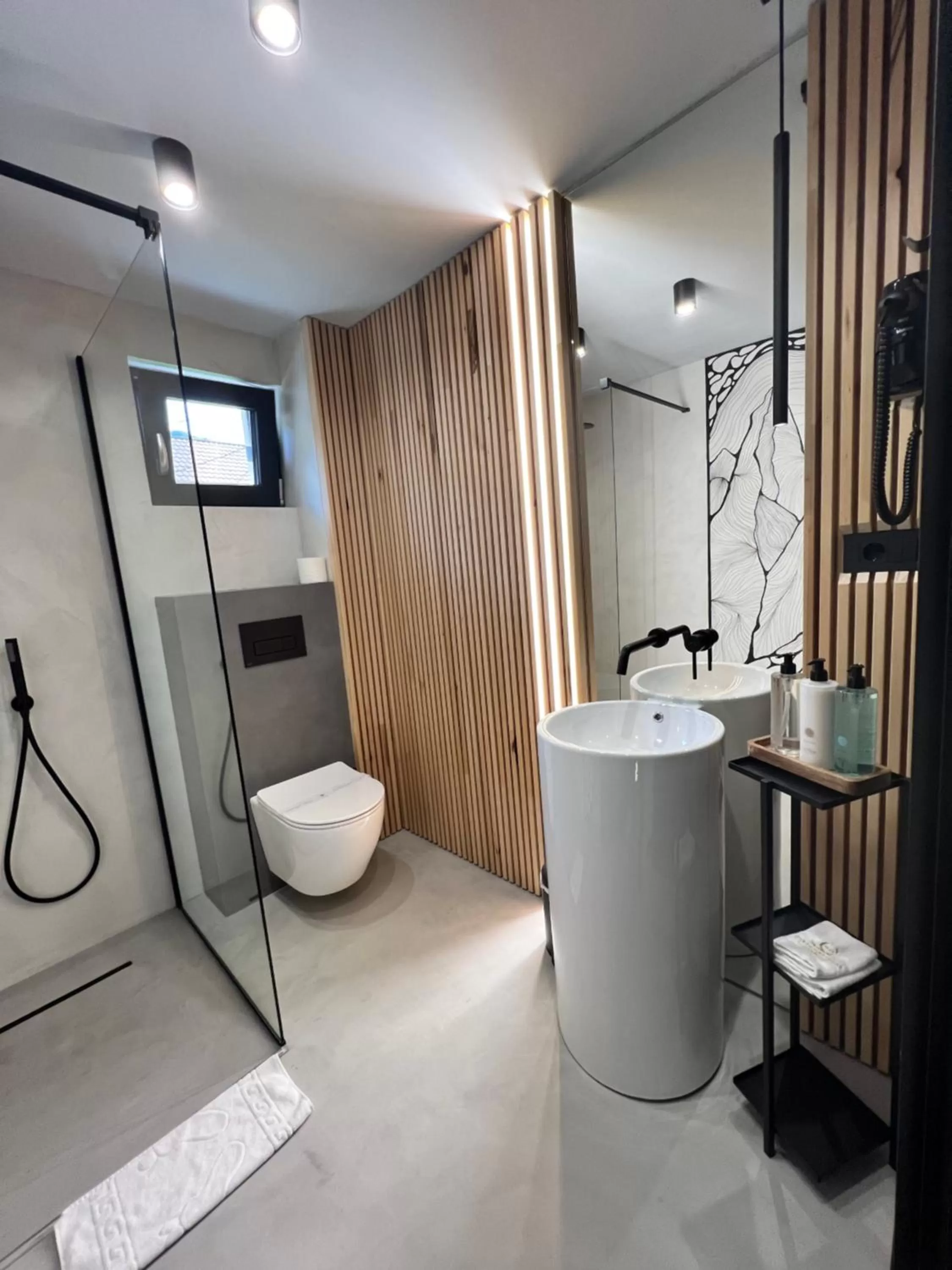Bathroom in Garden Retreat Junior